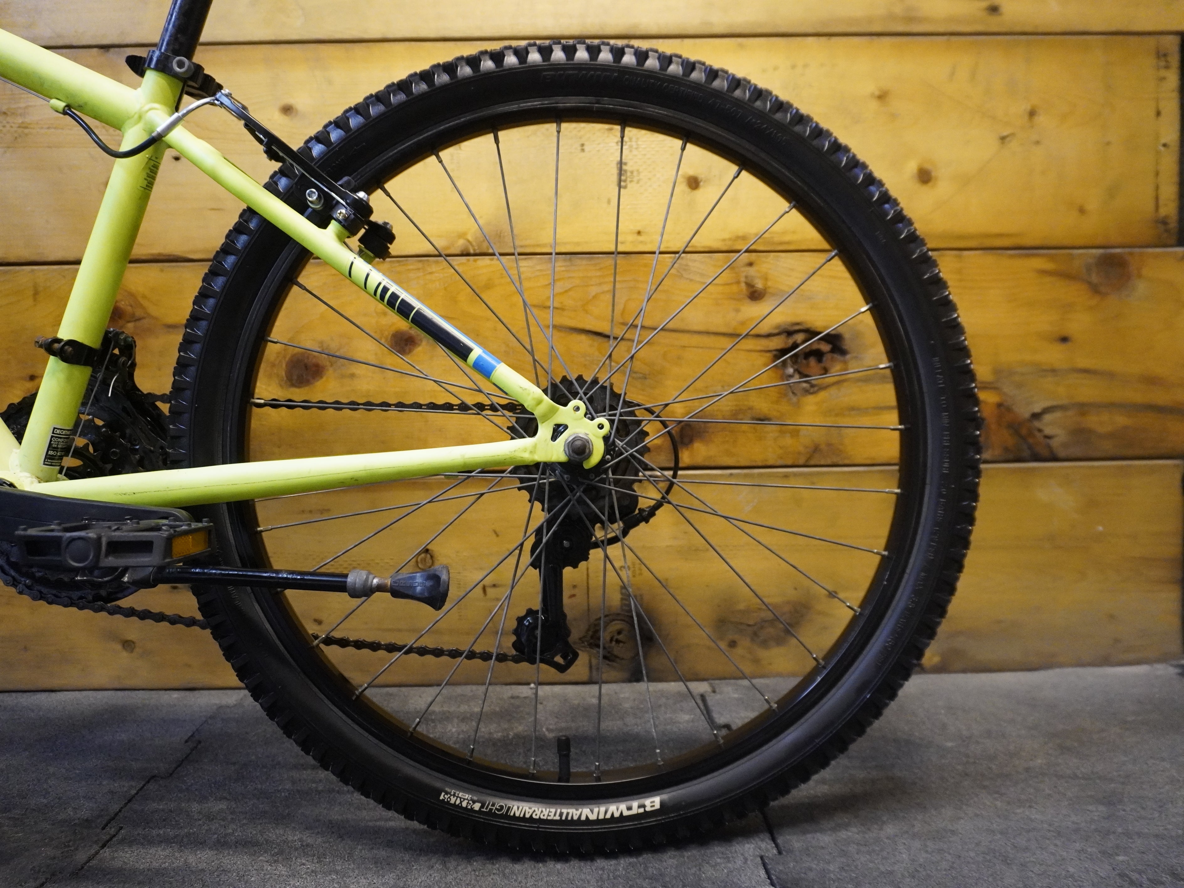 B'Twin Rockrider ST 500 Sport Trail Kids Bike
