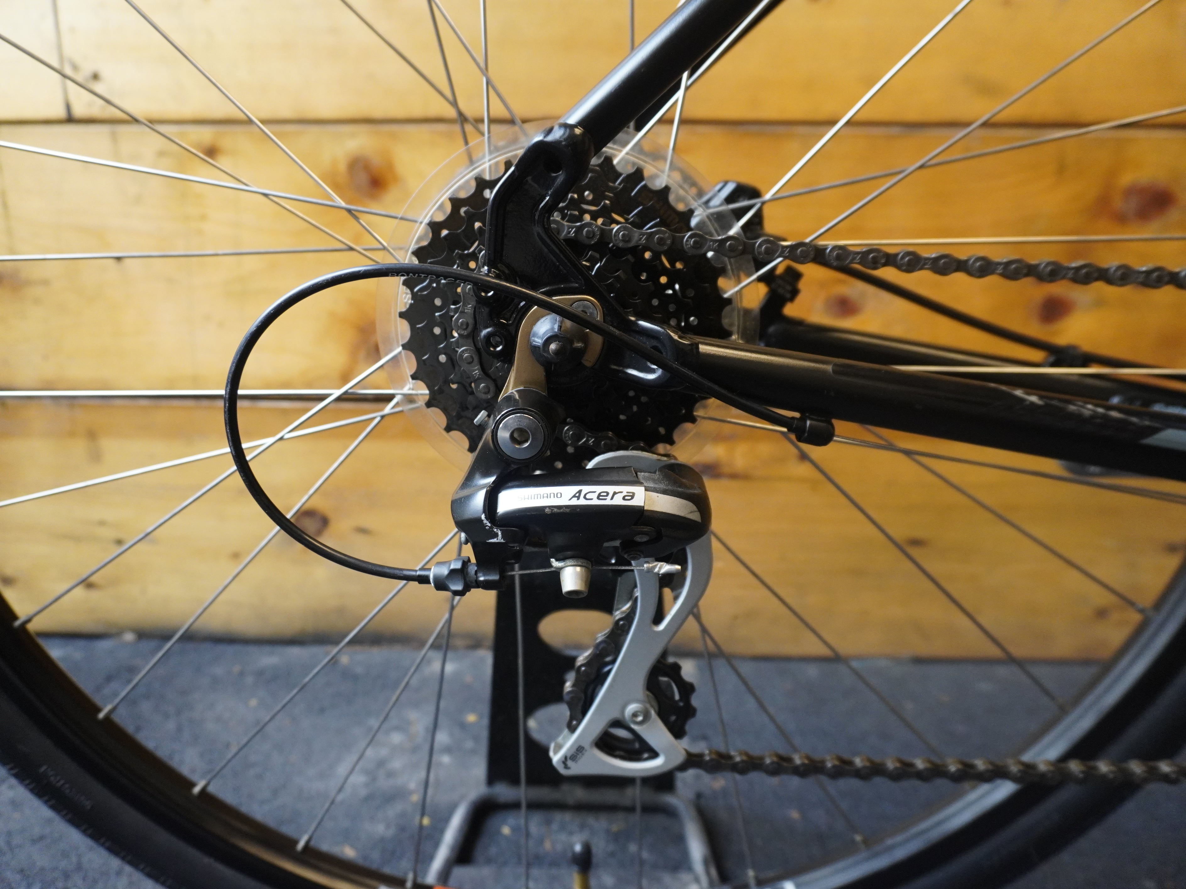 Trek FX2 Hybrid Bike