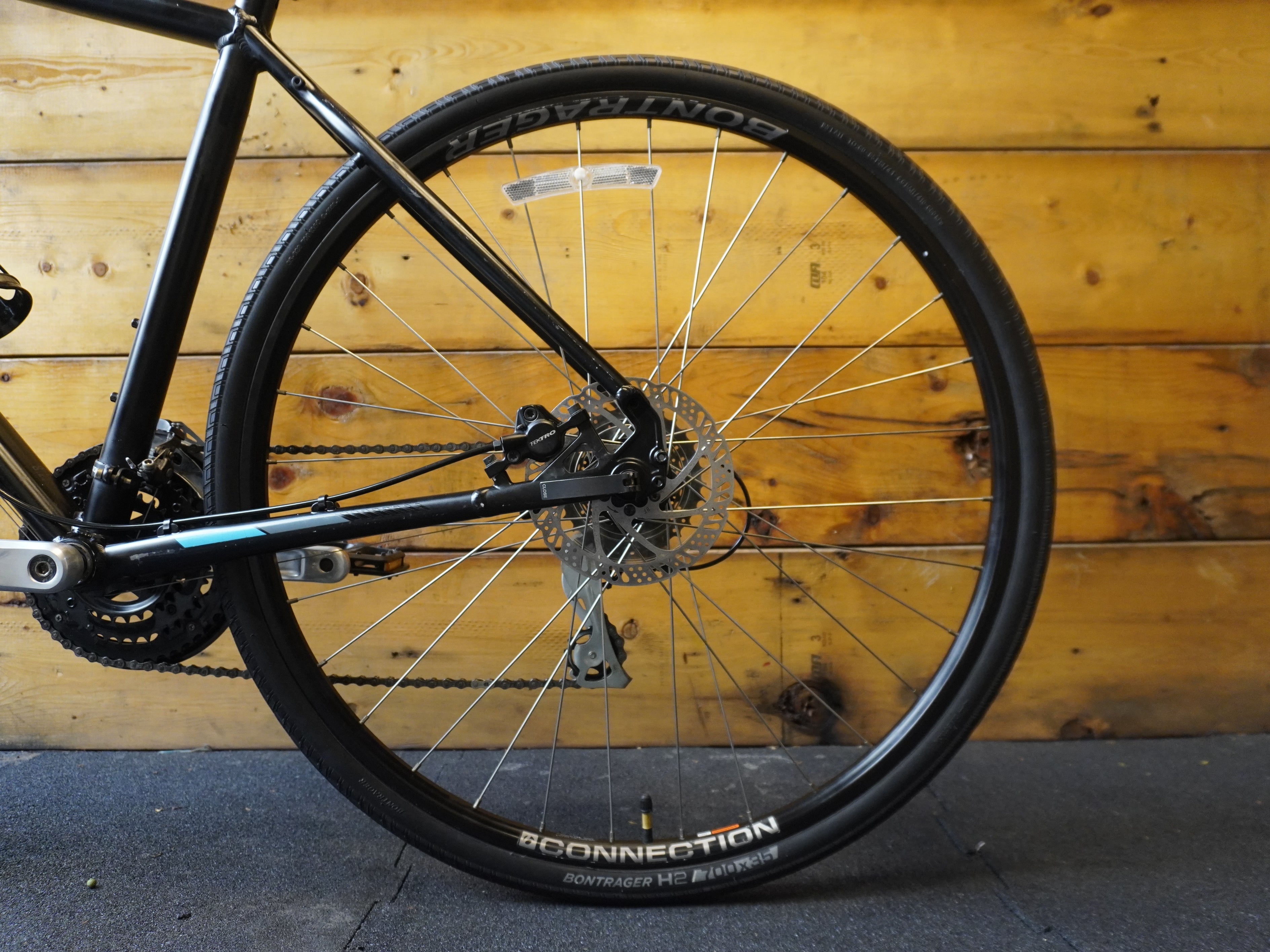 Trek FX2 Hybrid Bike