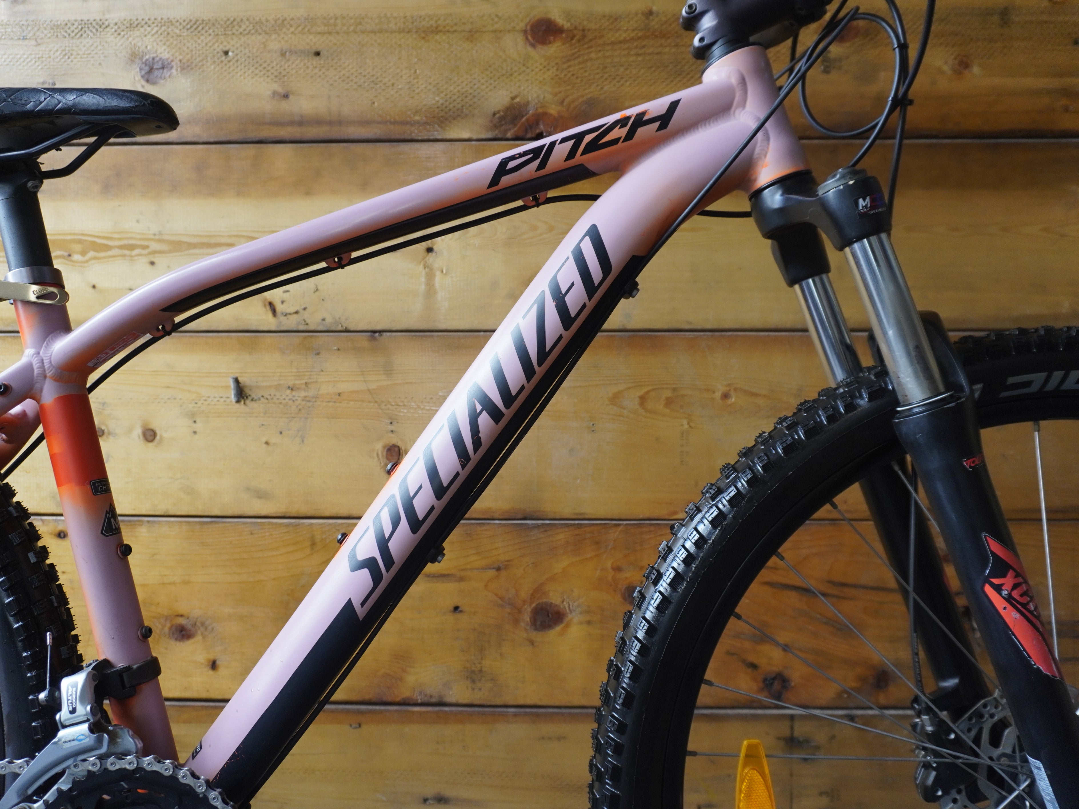 RENT Specialized Pitch Mountain Bike