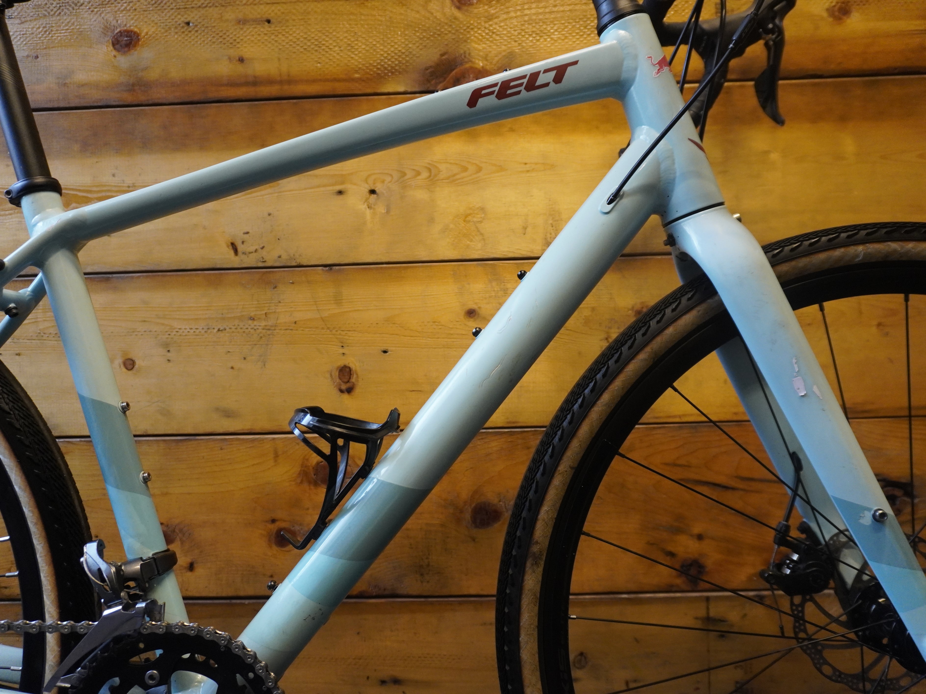 RENT Felt Broam 60 Gravel Bike