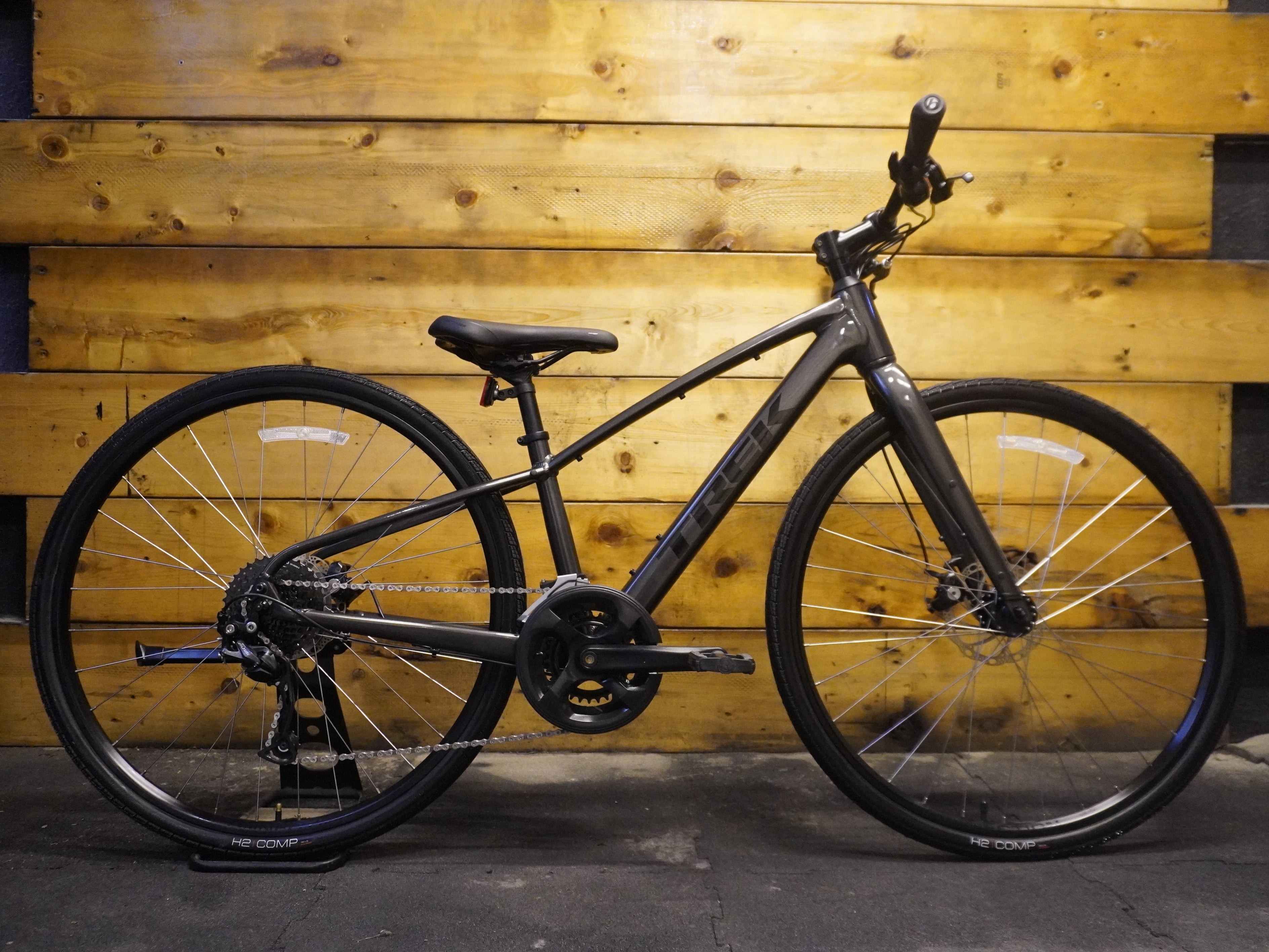 RENT Trek FX1 Gen 4 Hybrid Bike