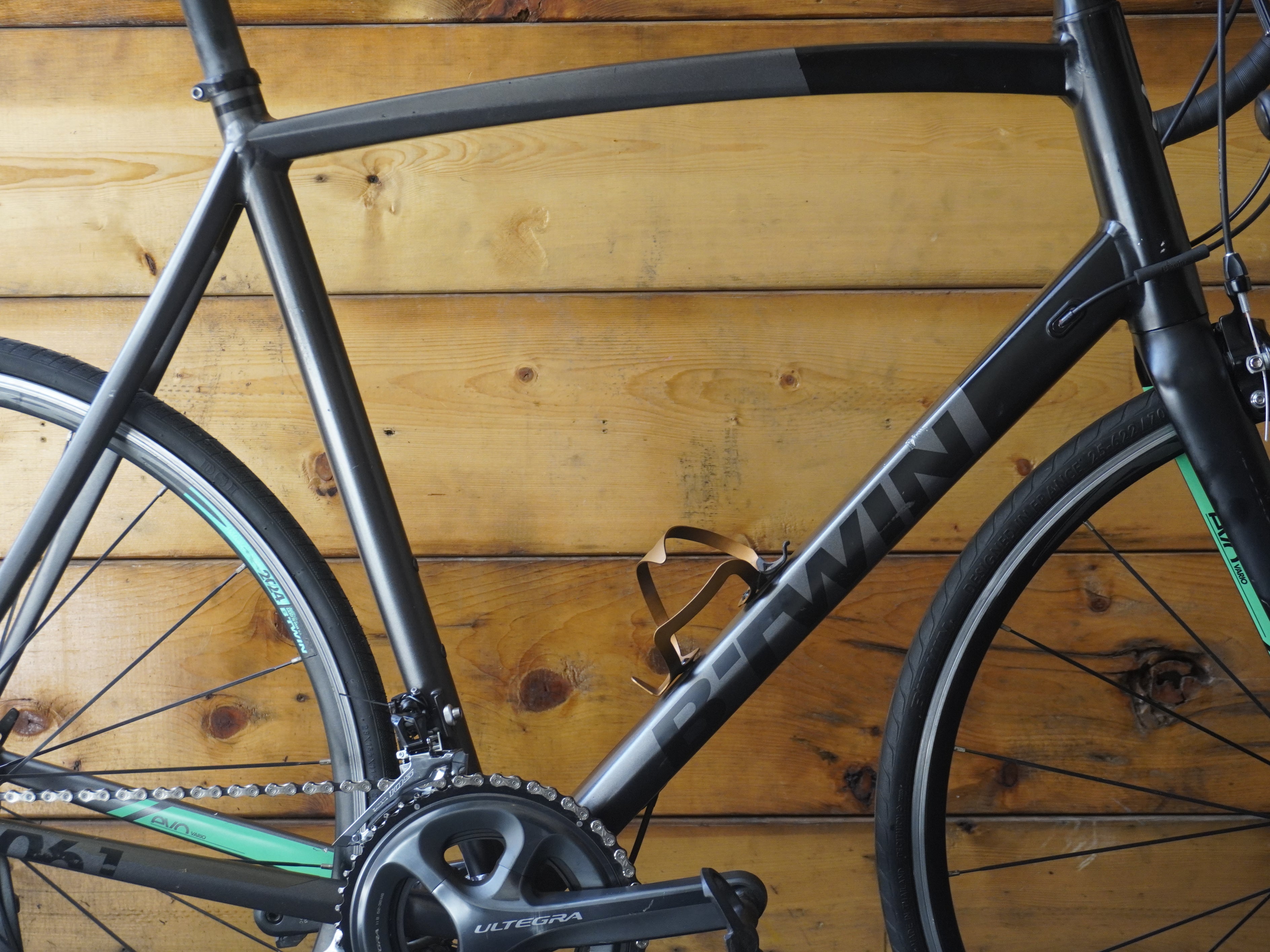RENT B'Twin Ultra AF Road Bike