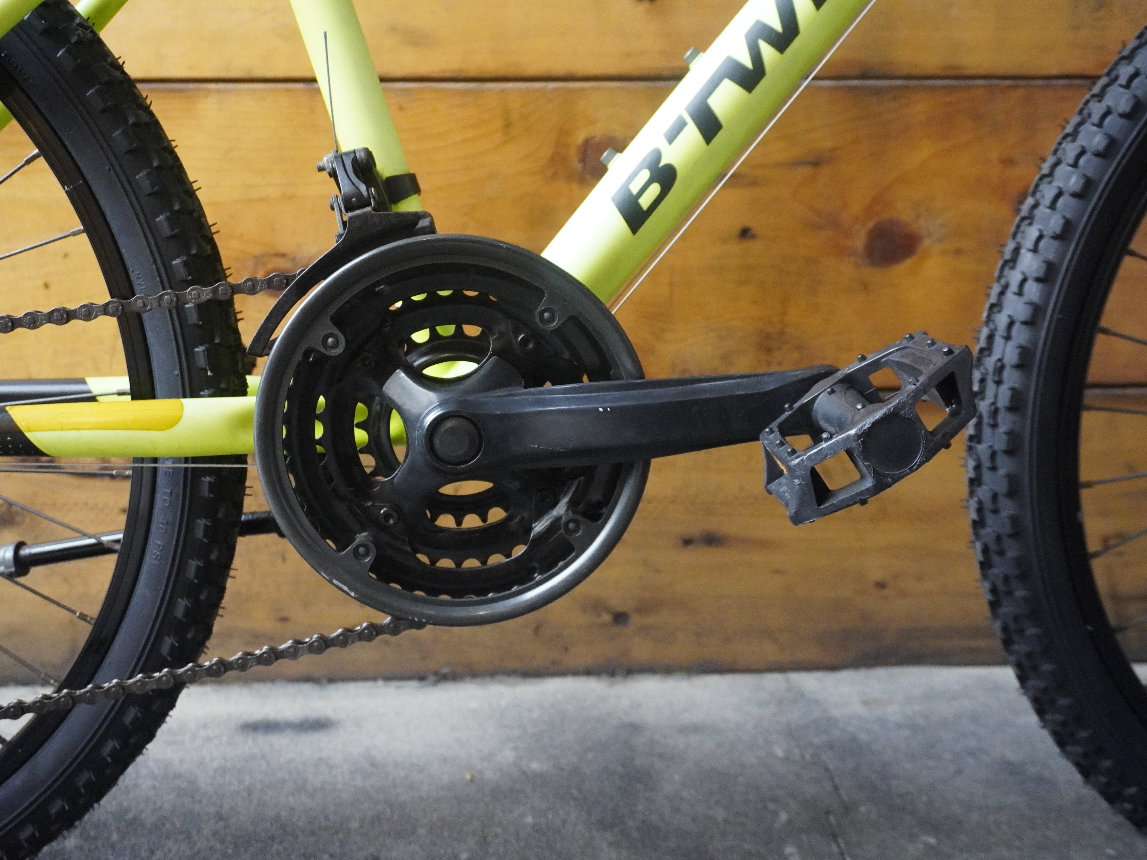 B-Twin RockRider 500 Kids Bike