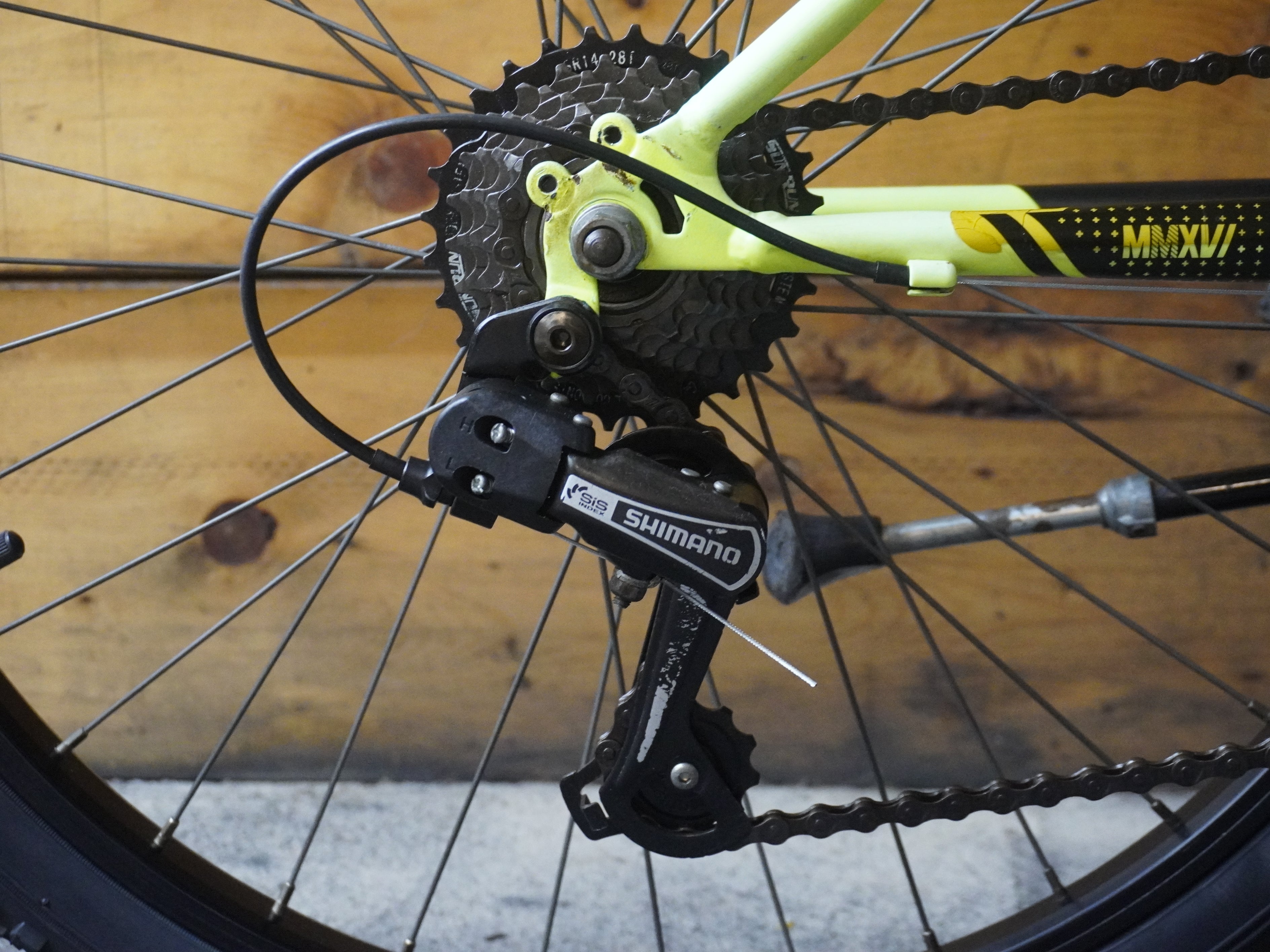 B-Twin RockRider 500 Kids Bike