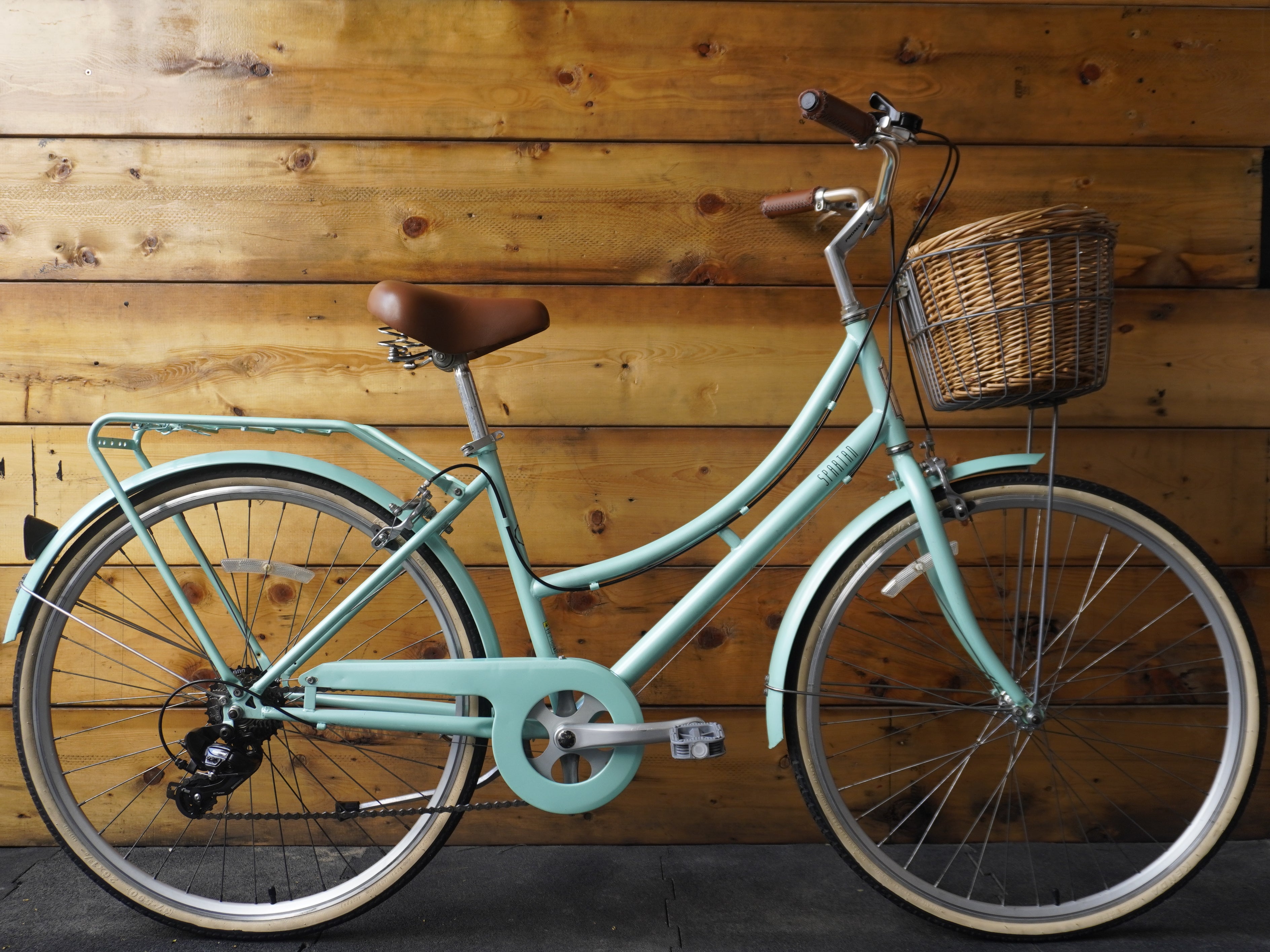 RENT Spartan 24" Platinum City Bike