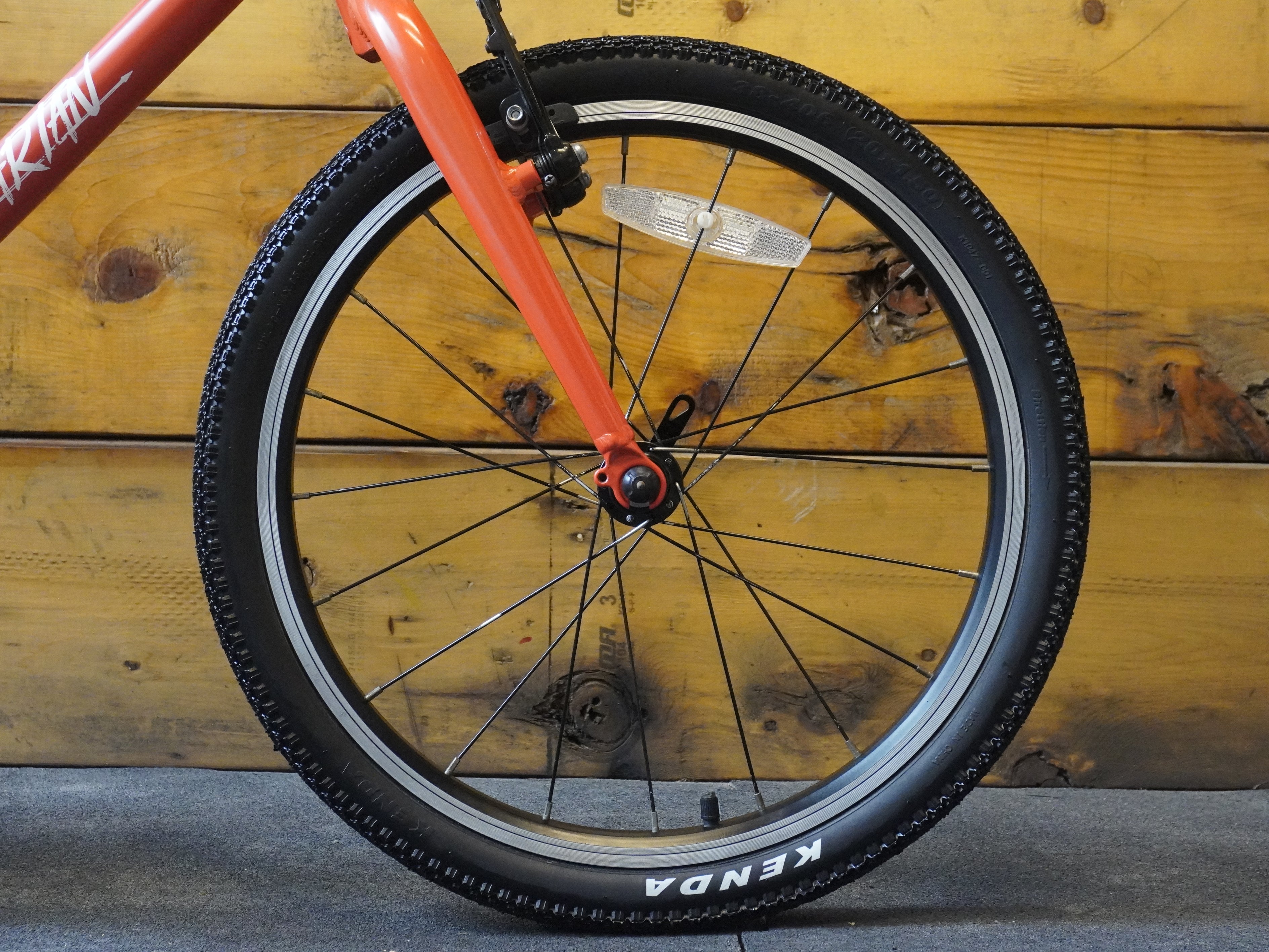 RENT Spartan Hyperlite 20" Kids Bike