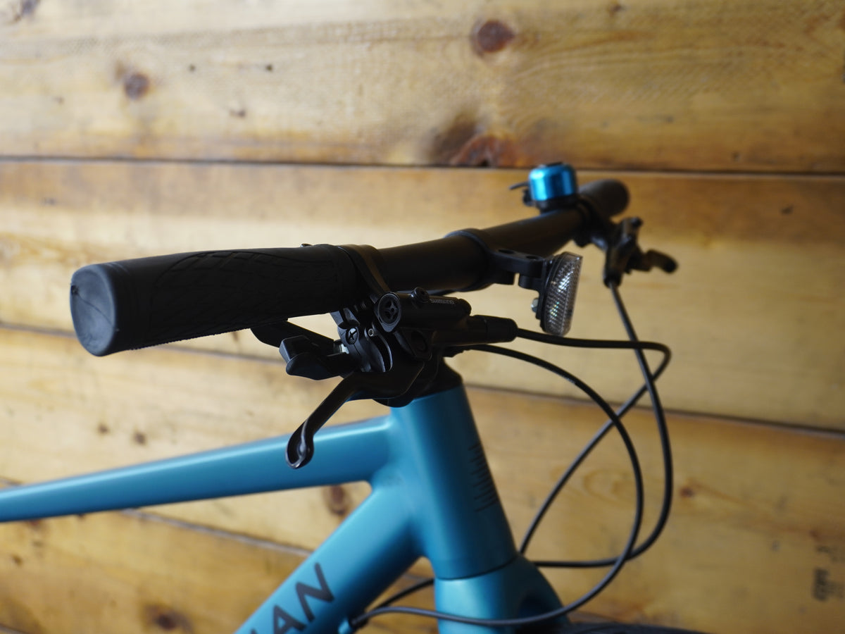 RENT Boardman HYB 8.8 Hybrid Bike