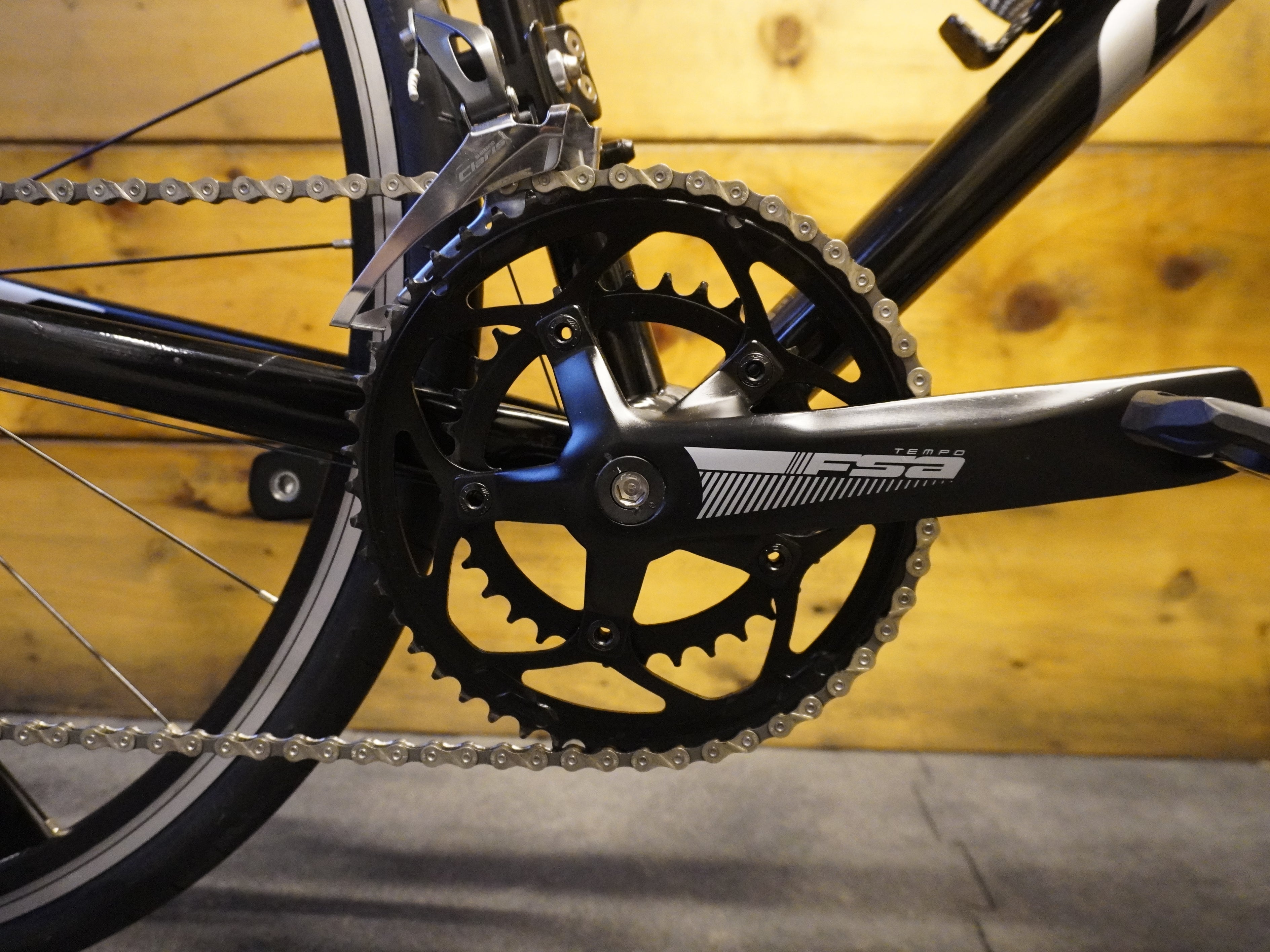 Giant Contend 2 Road Bike