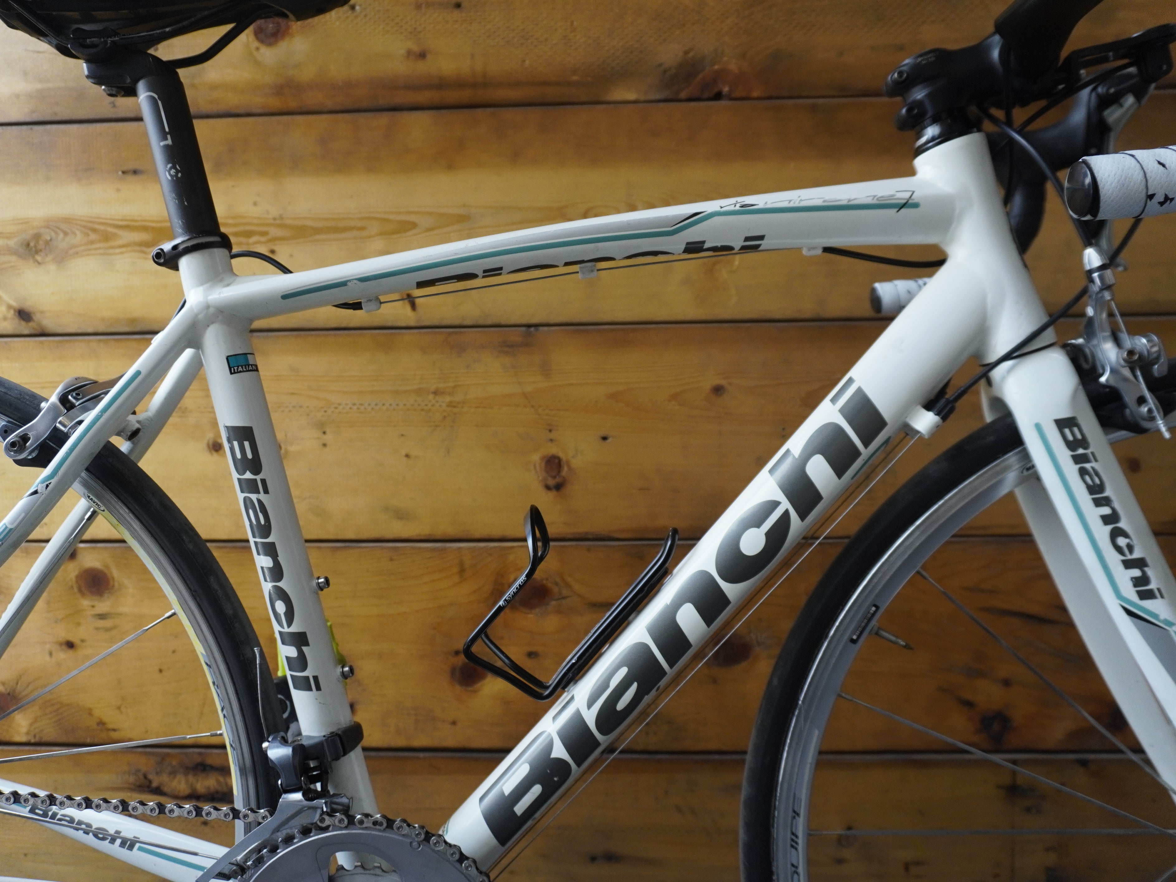 RENT Bianchi Via Nirone 7 Road Bike
