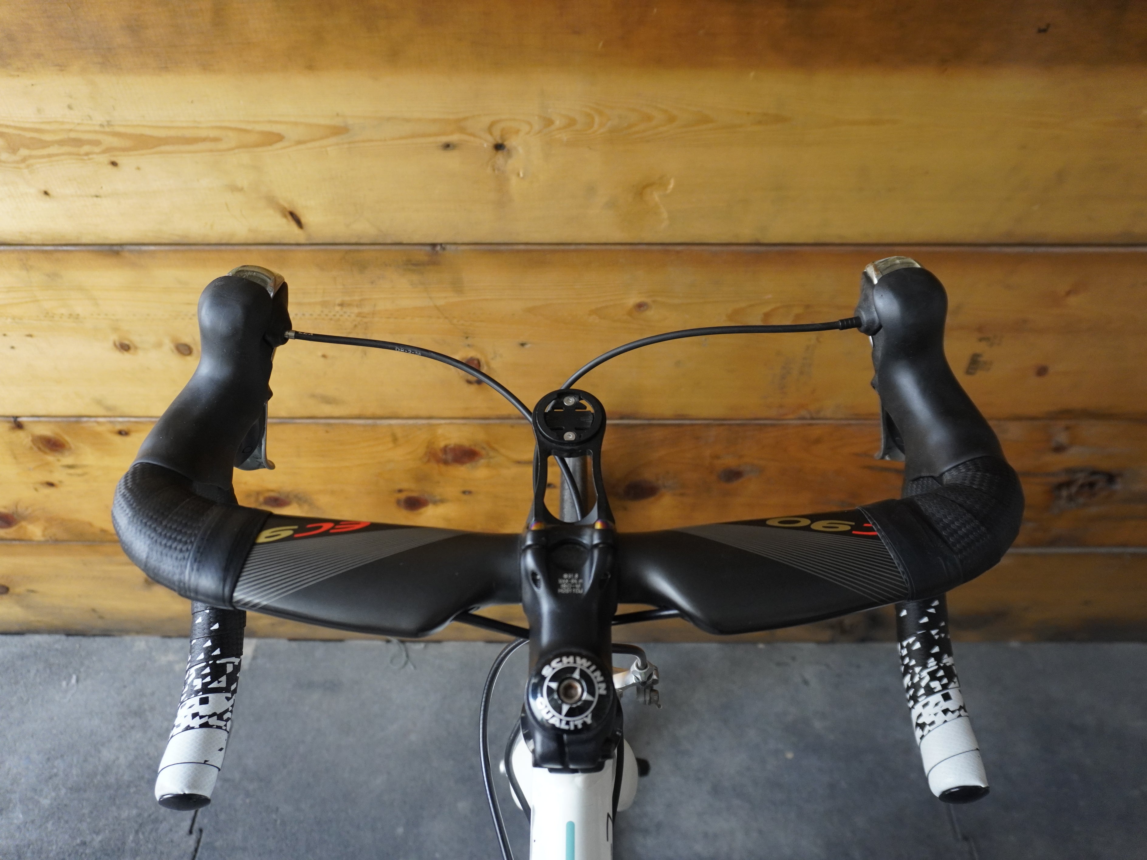 RENT Bianchi Via Nirone 7 Road Bike