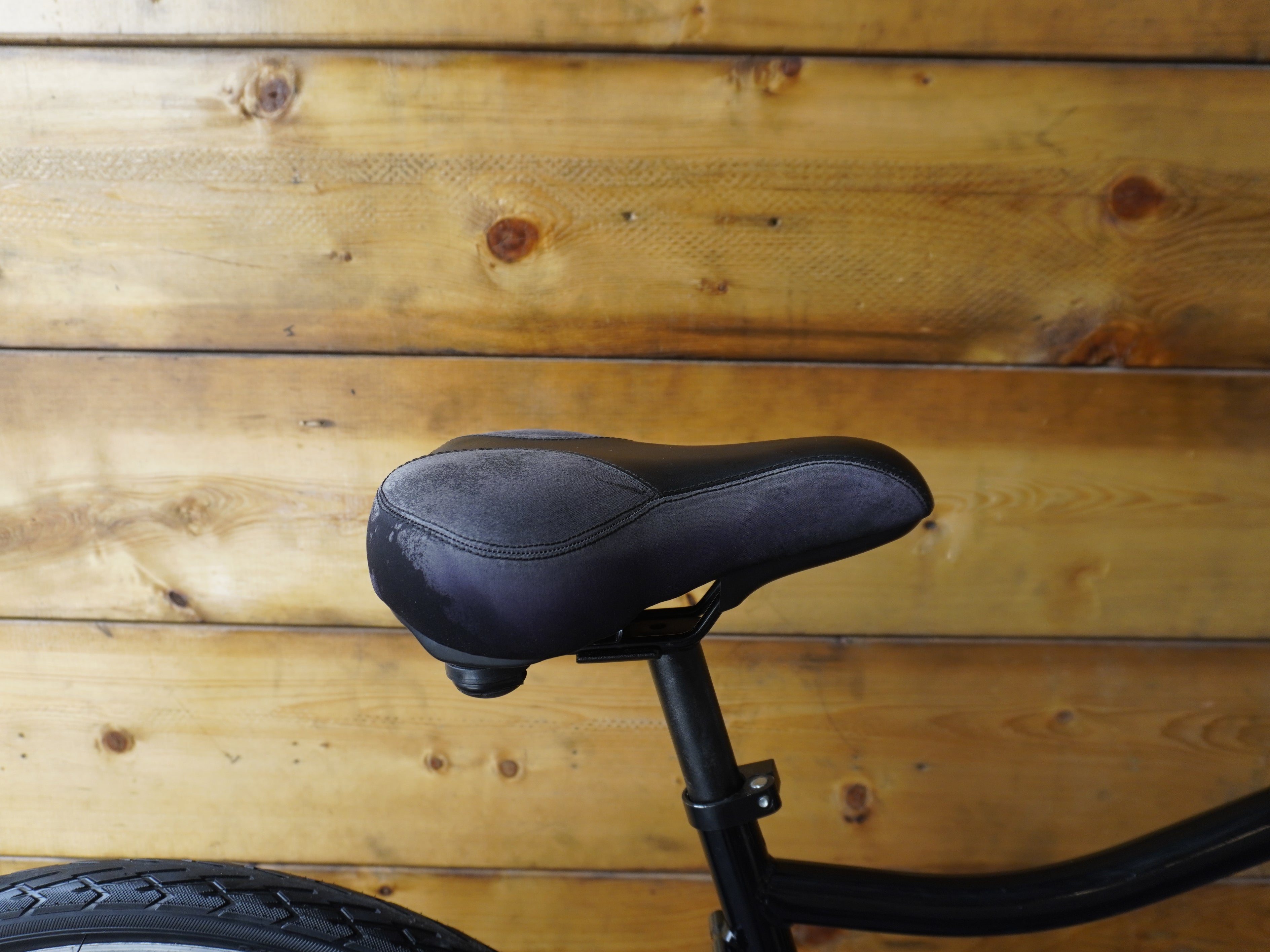 Decathlon Riverside Hybrid Bike