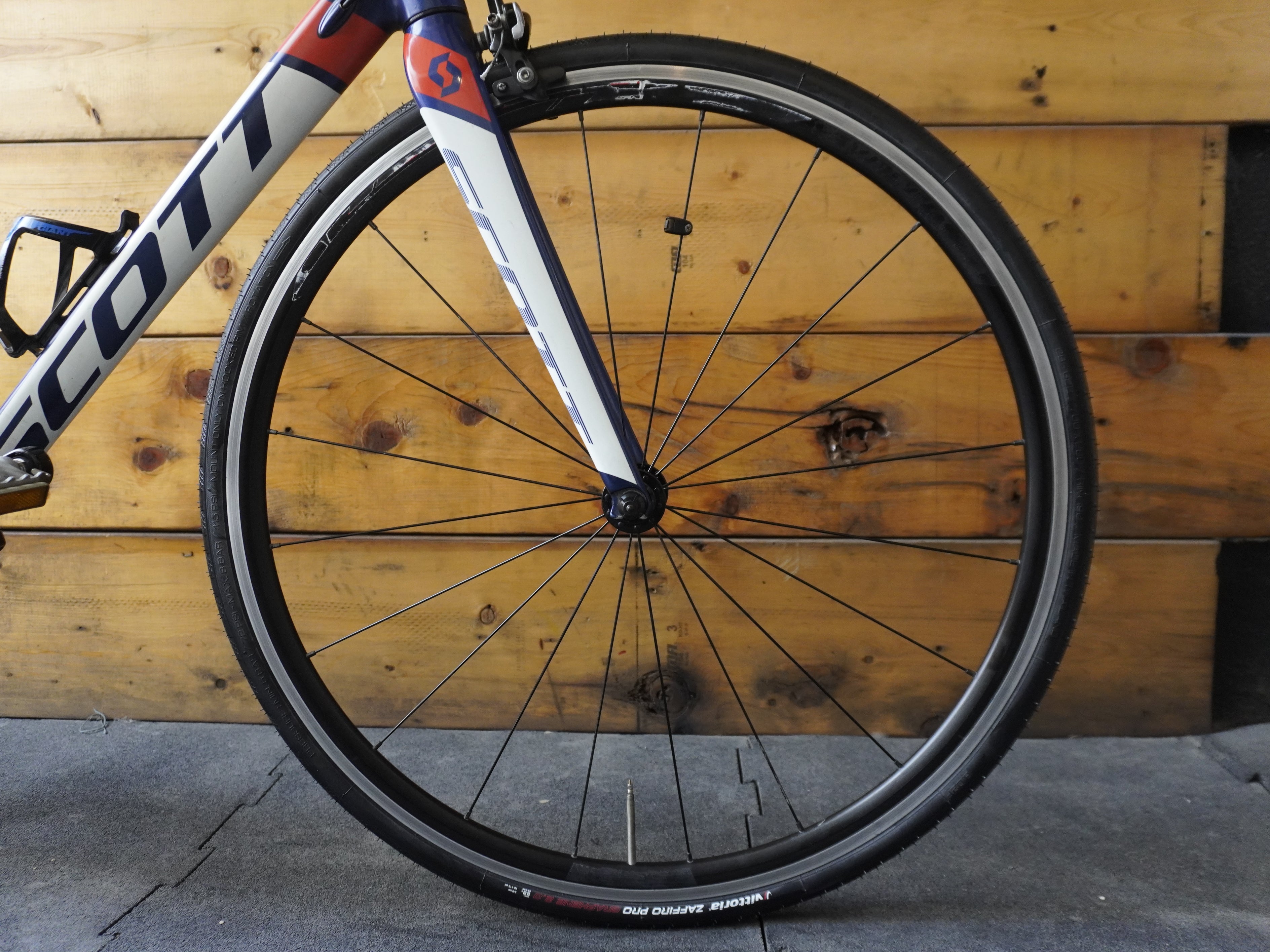 RENT Scott Speedster 20 Road Bike