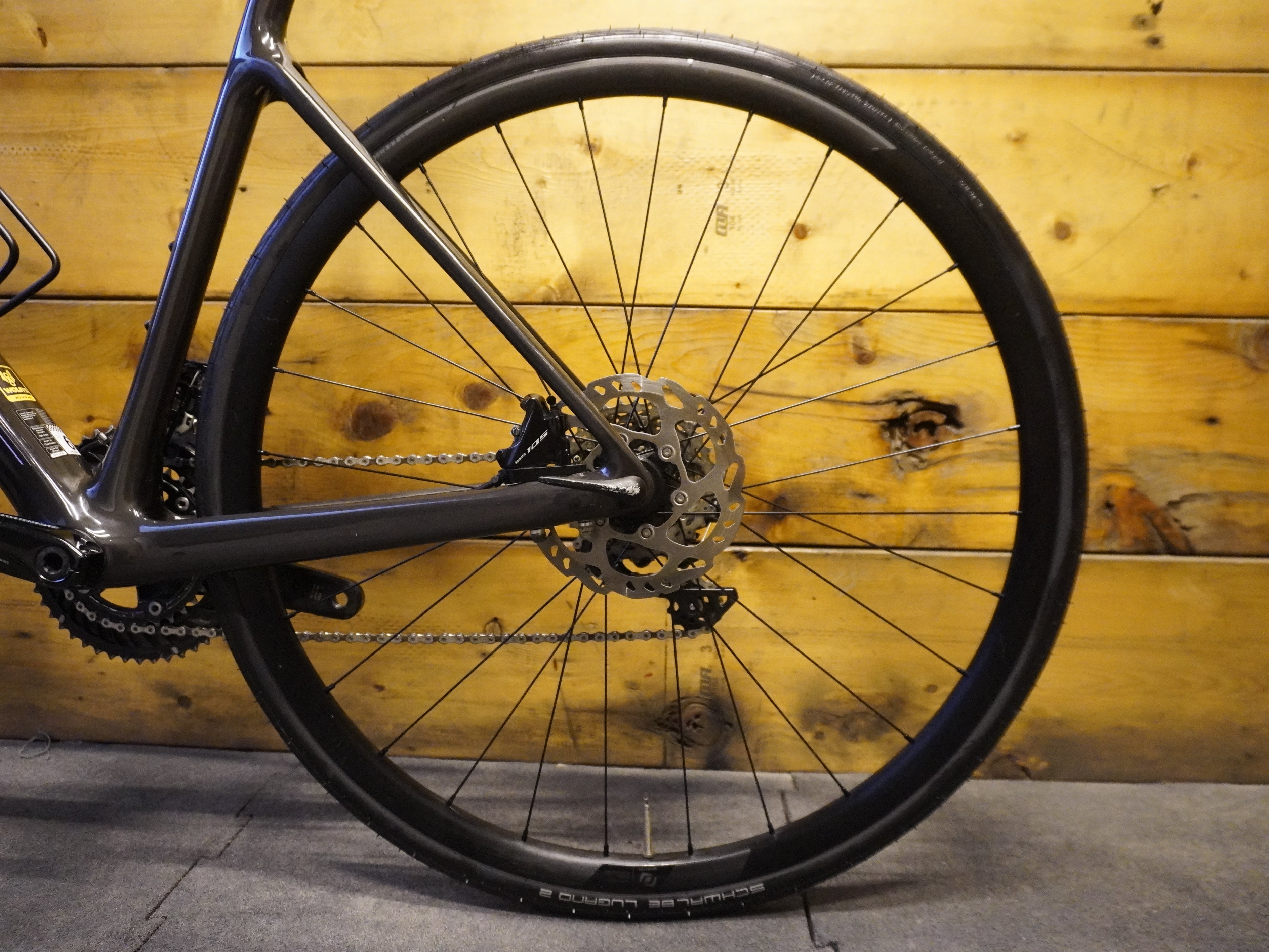 RENT Scott Addict 30 Road Bike