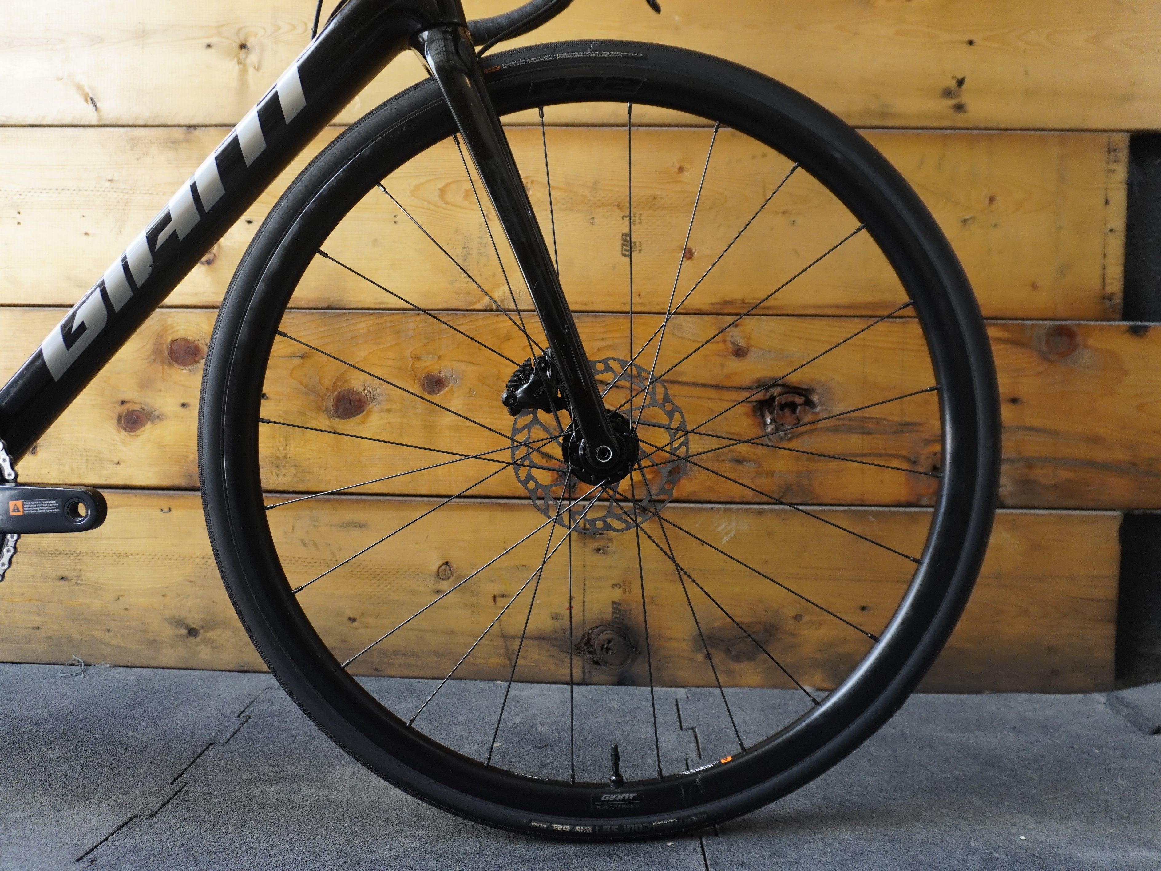 Giant TCR Advanced Disc 2 Road Bike