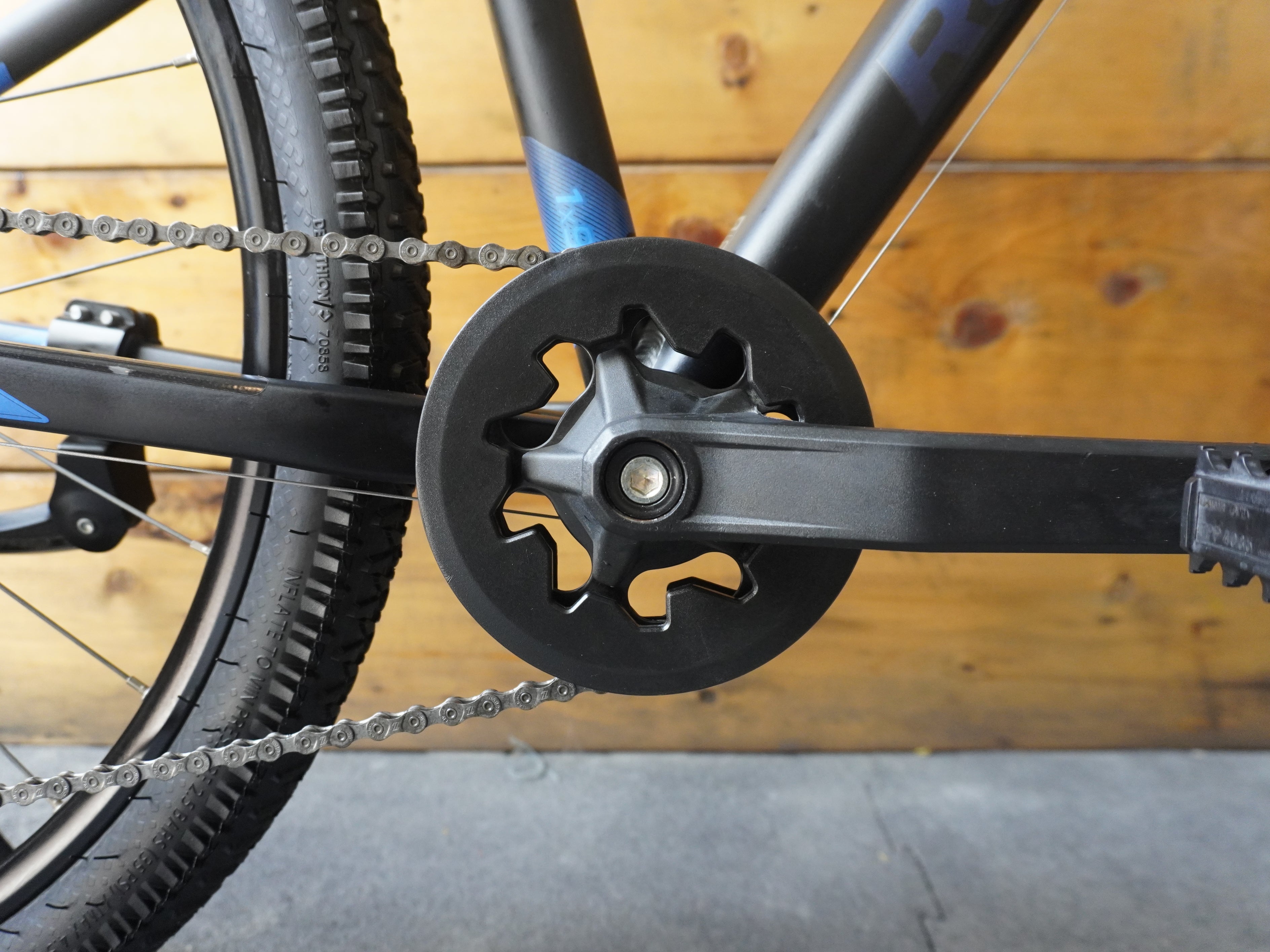 RENT Decathlon Rockrider ST 120 Mountain Bike