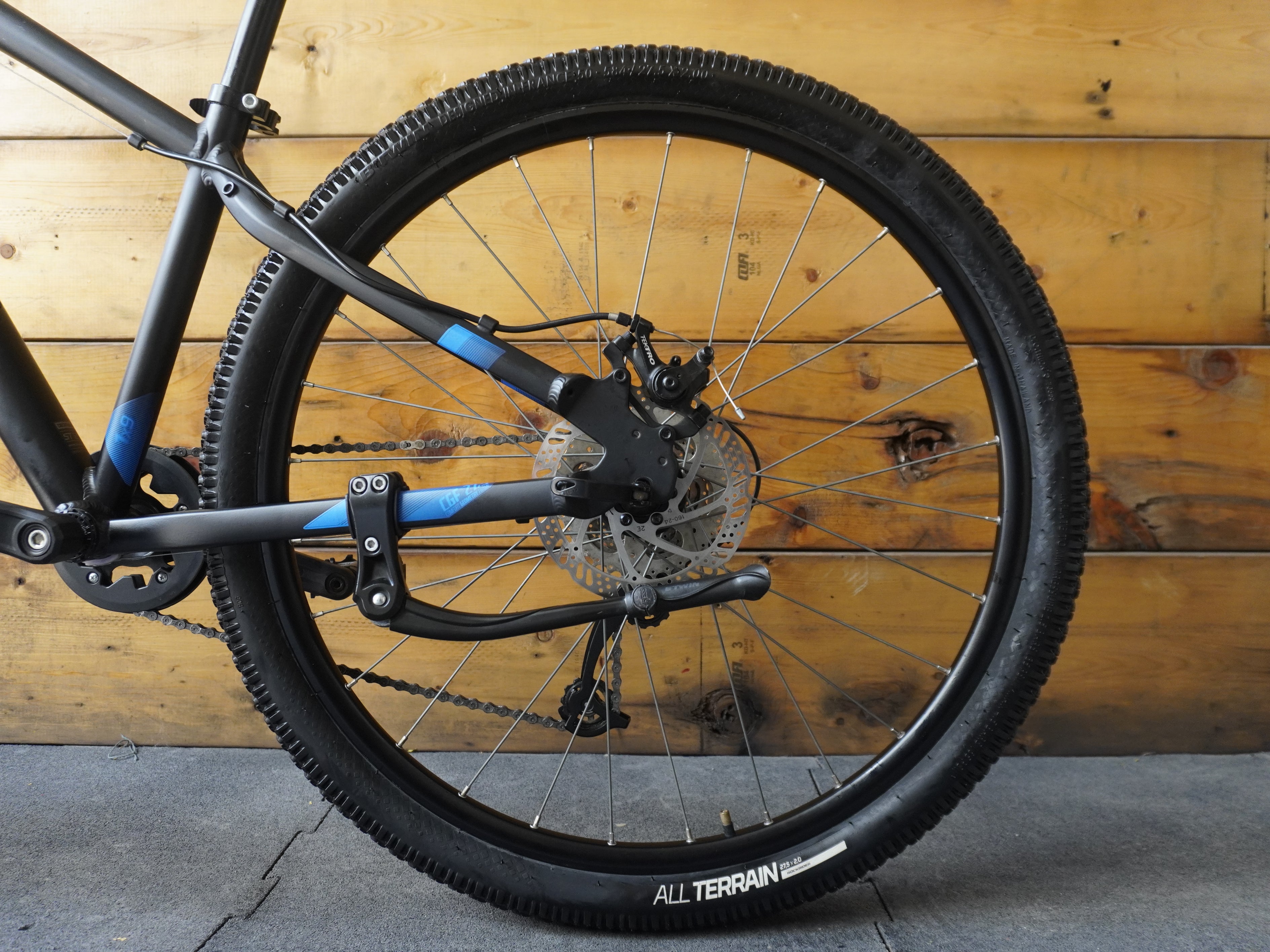 RENT Decathlon Rockrider ST 120 Mountain Bike