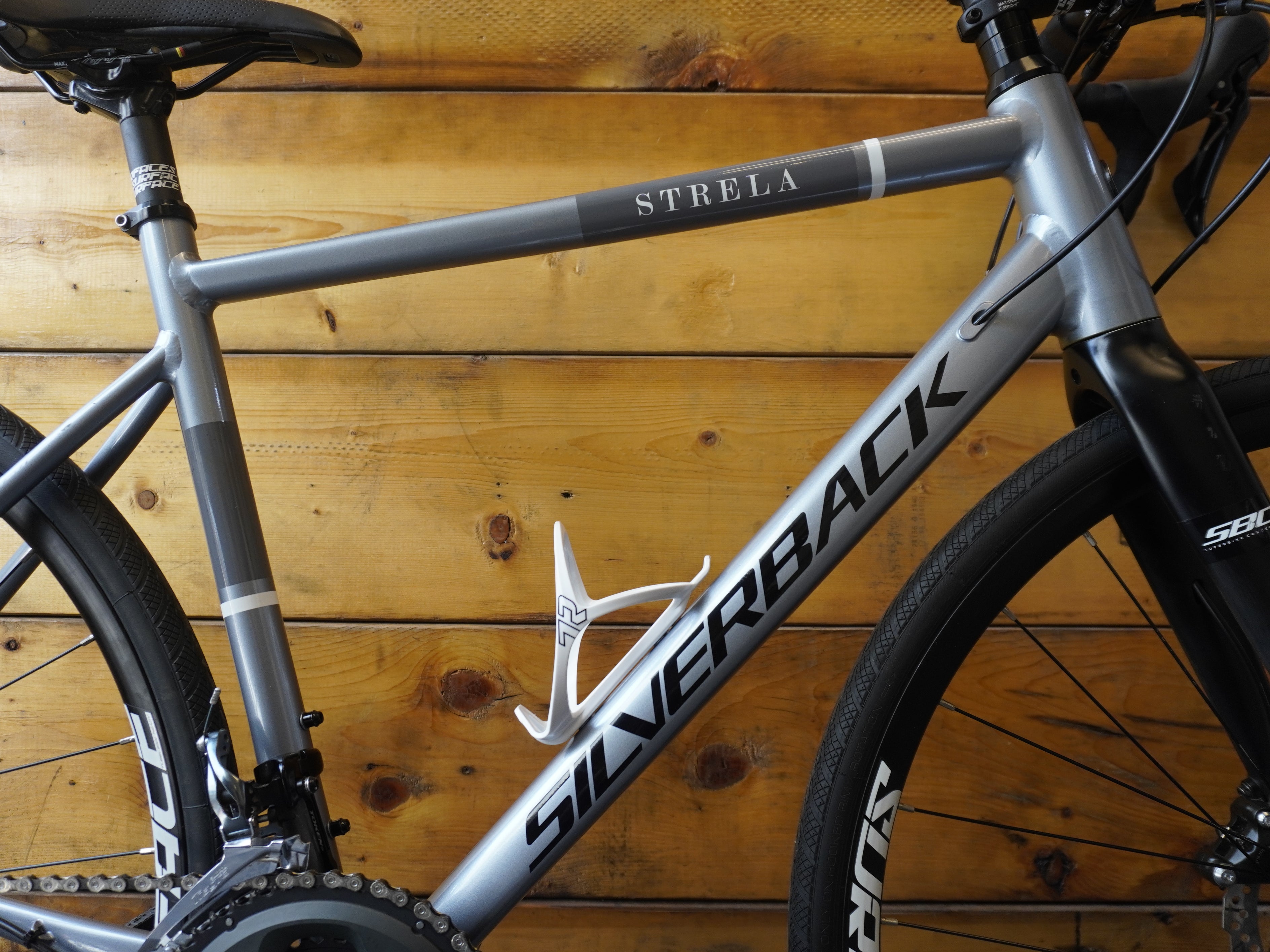 Silverback Strela Comp Road Bike