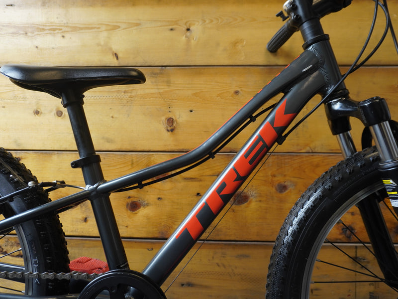 Trek Precaliber 20" Kids Bike