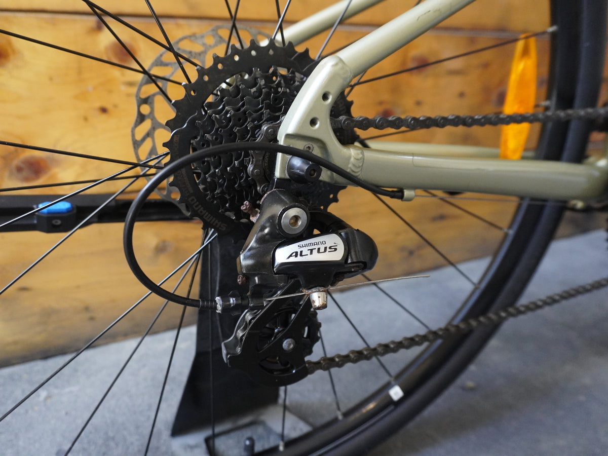 RENT Liv Alight Hybrid Bike