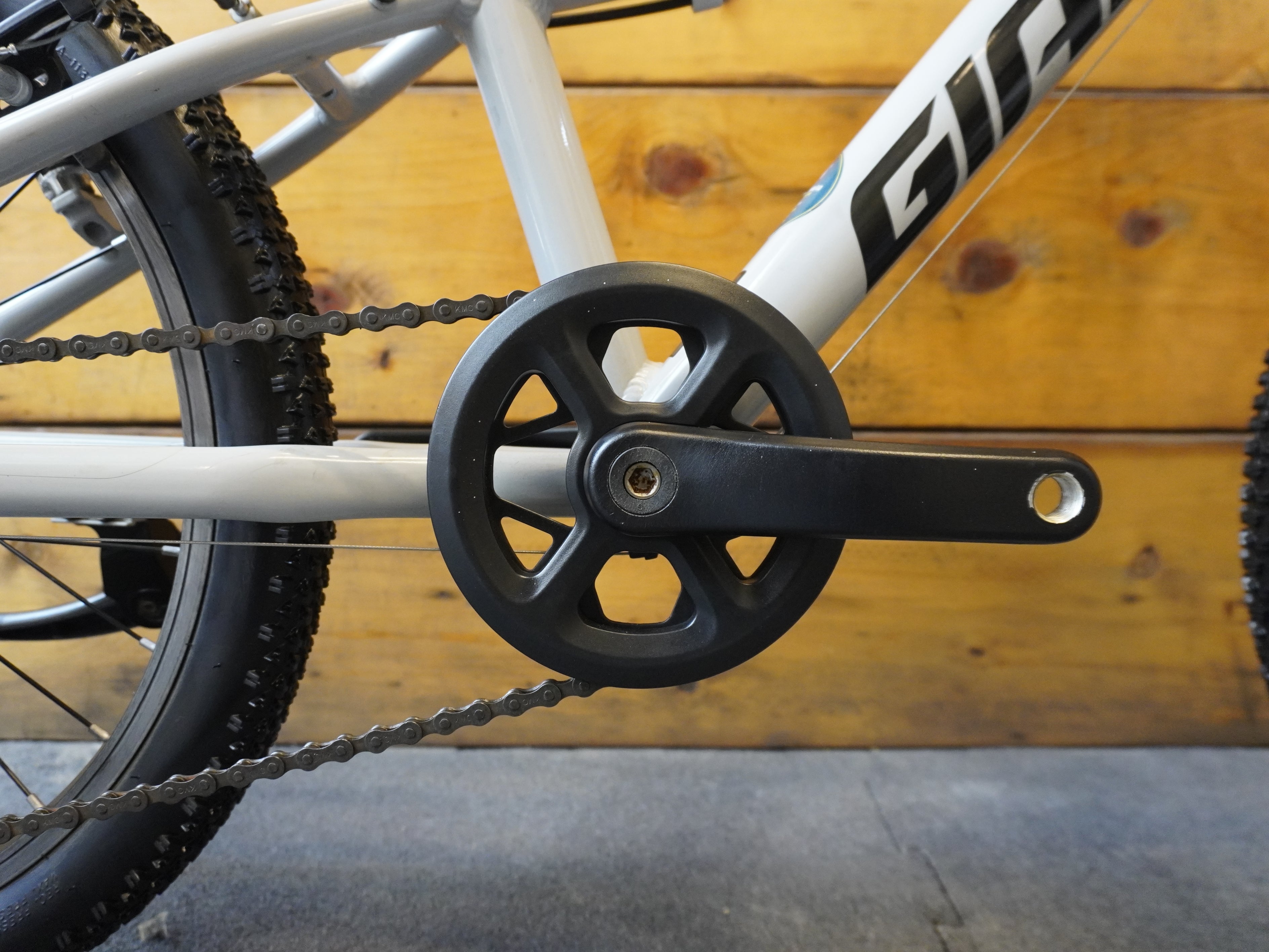 RENT Giant XTC 20" Kids Bike