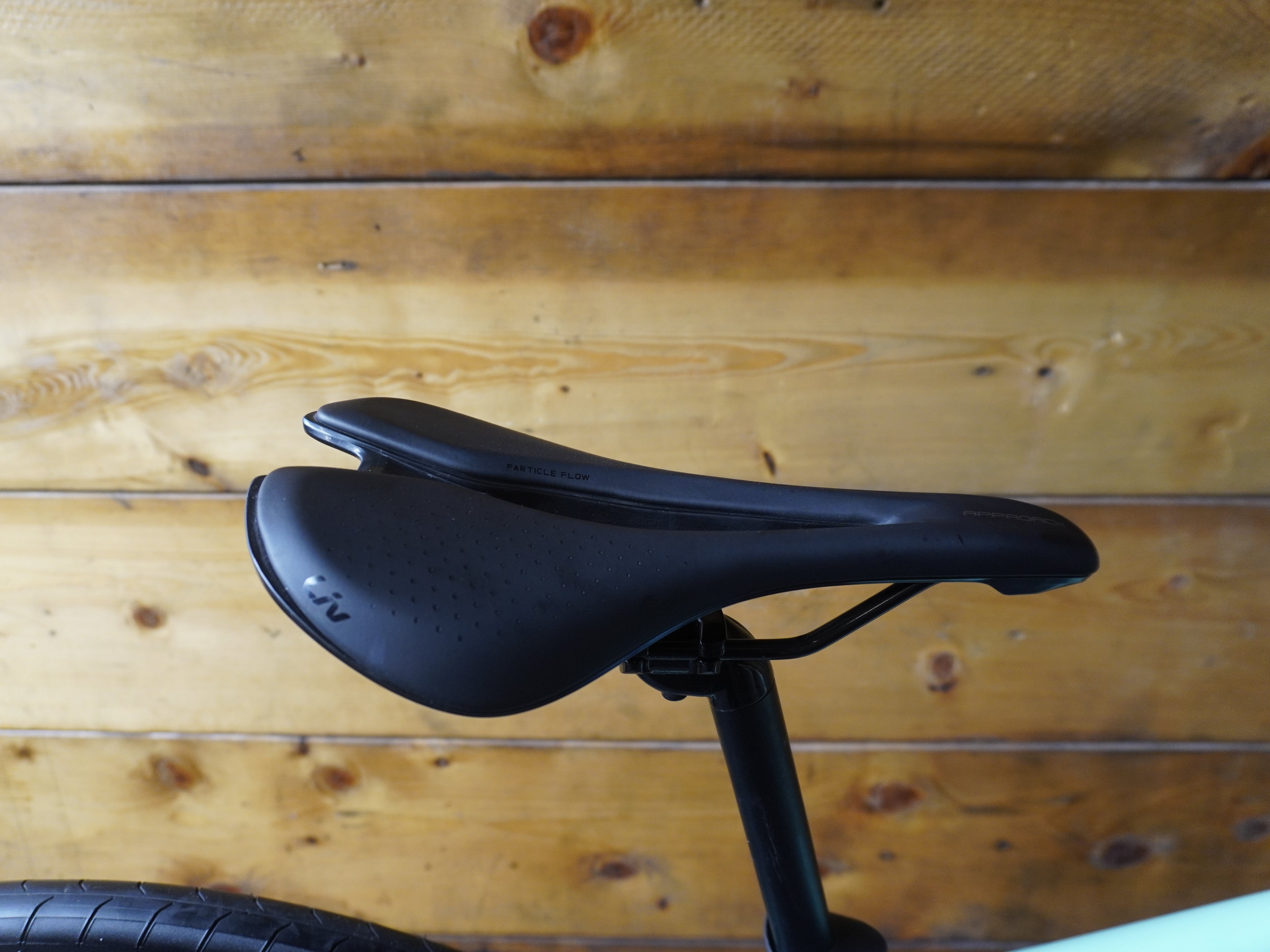 RENT Liv Avail AR 3 Road Bike