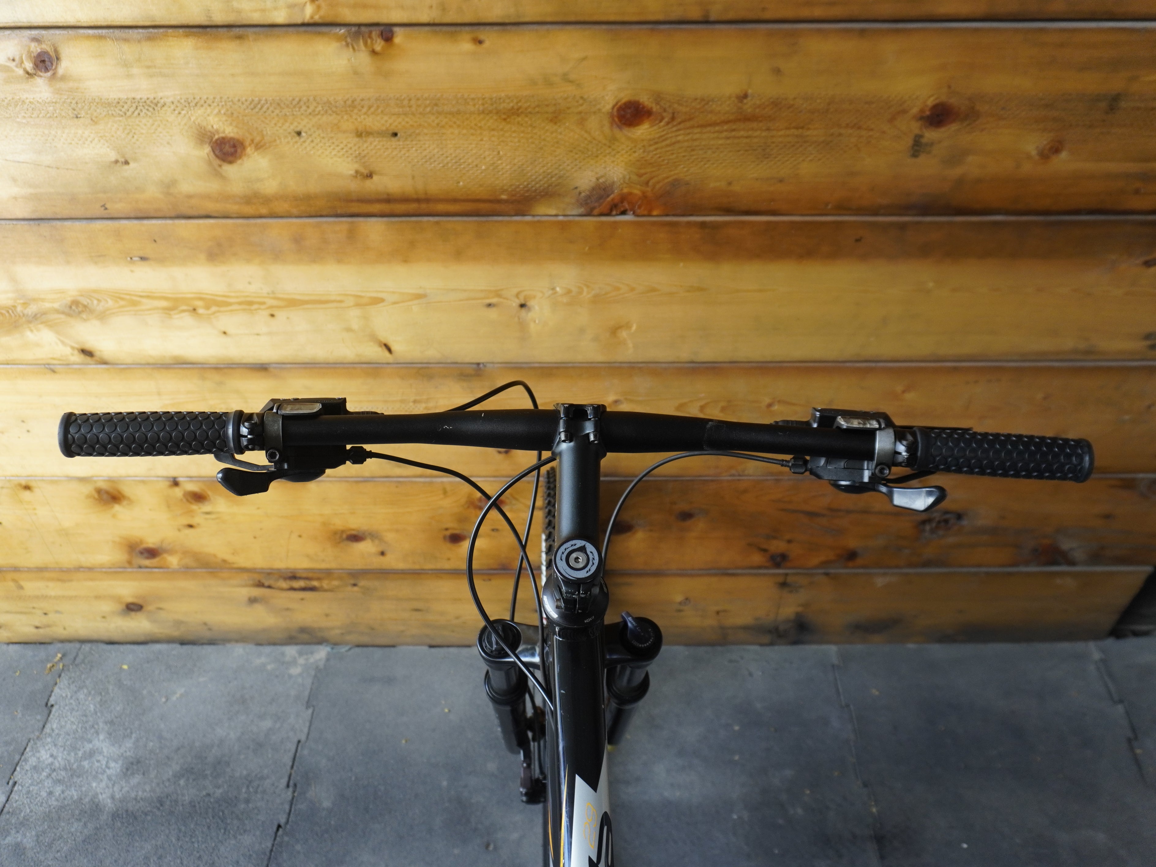 Fuji Nevada Hardtail Mountain Bike