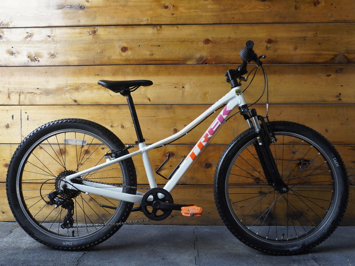 Trek Precaliber 24" Kids Bike