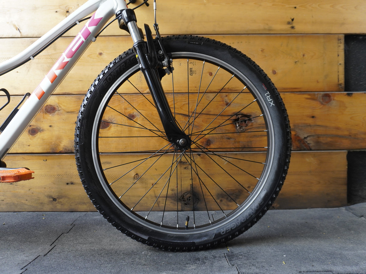 Trek Precaliber 24" Kids Bike
