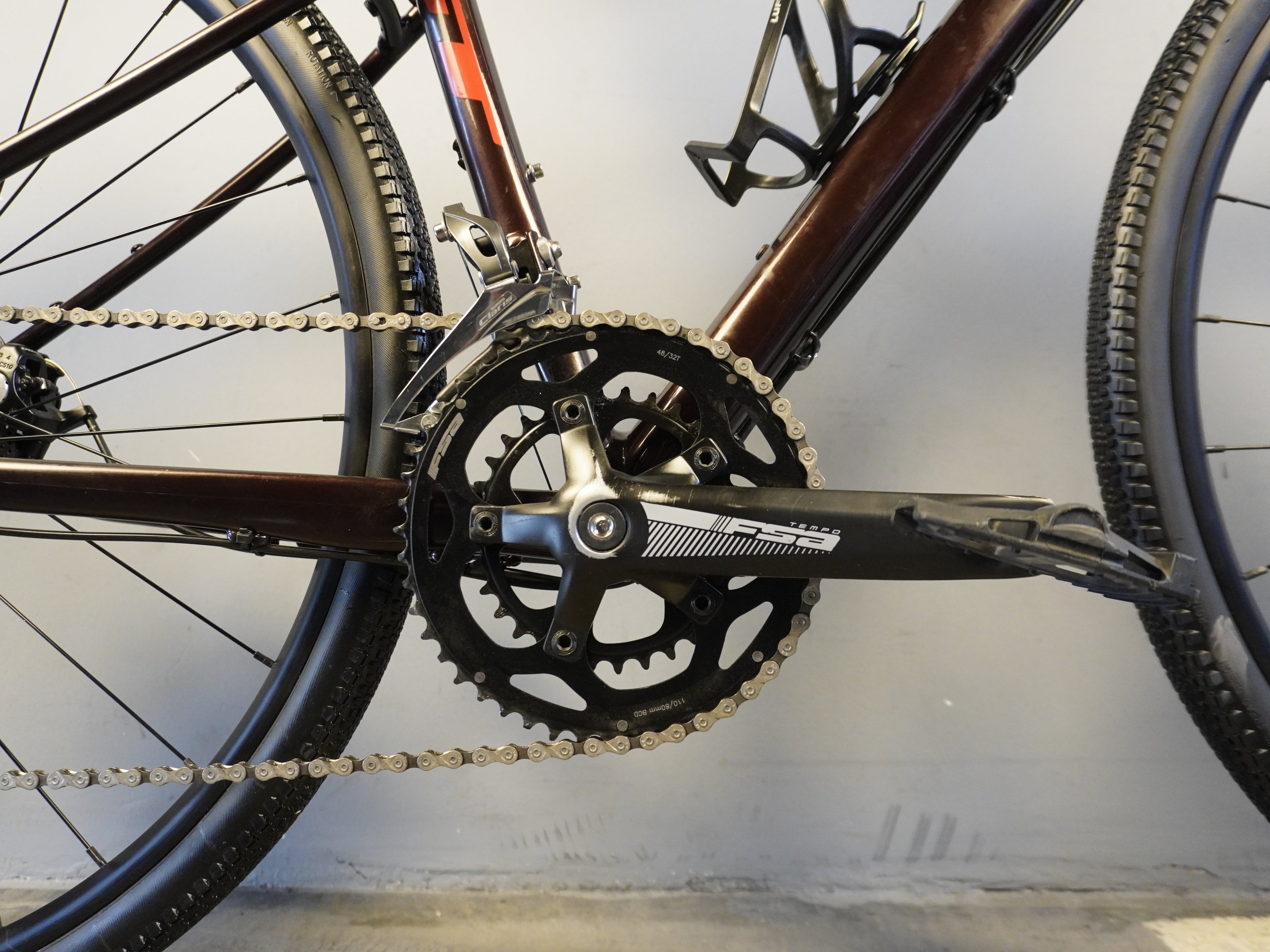 RENT GT Grade Elite Gravel Bike
