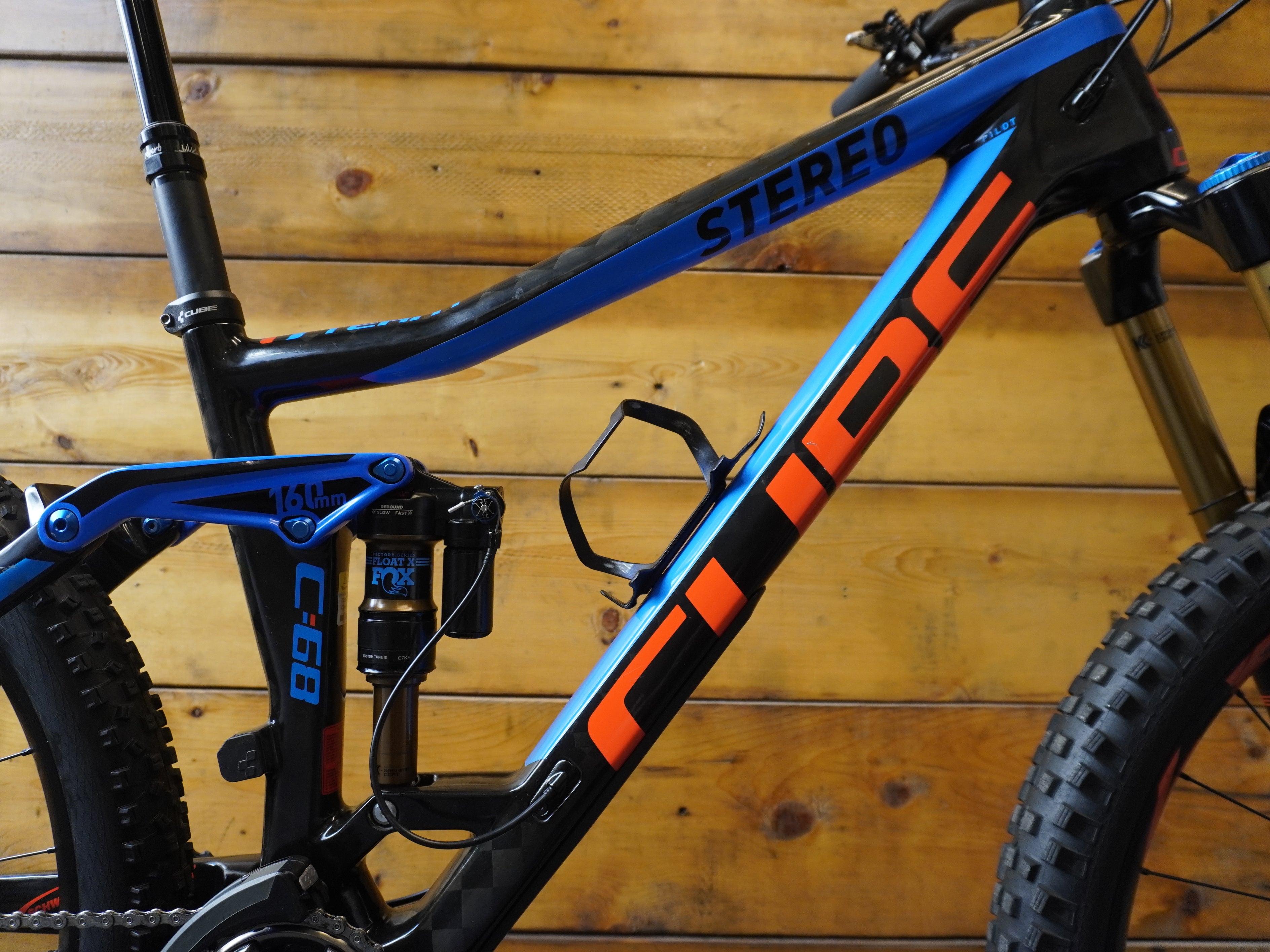 RENT Cube Stereo 160 C:68 Action Team 3 Mountain Bike
