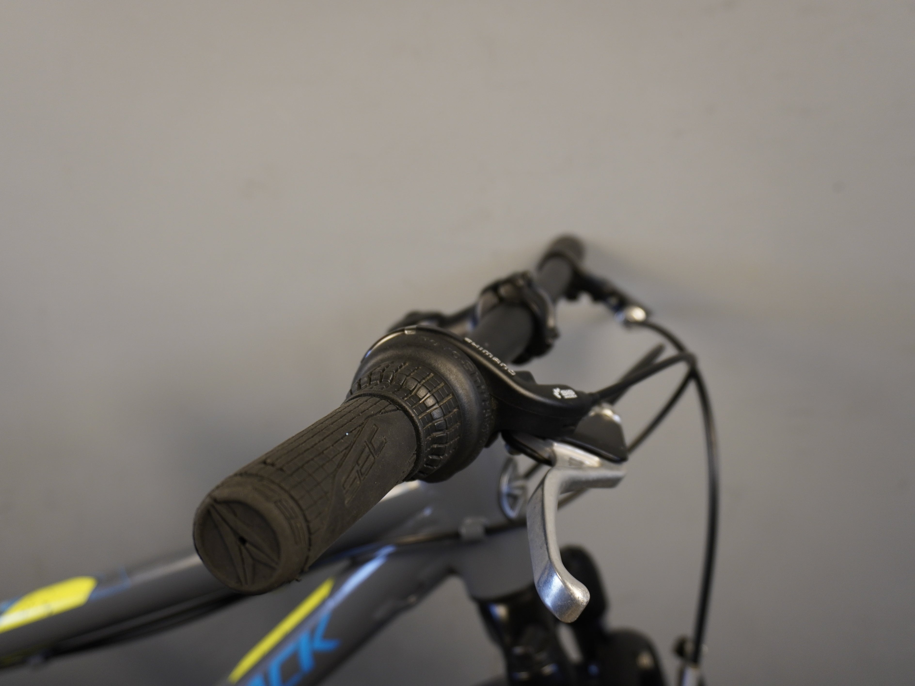 RENT Silverback Spyke JR Kids Bike