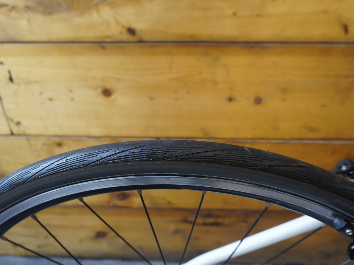 RENT Scott Speedster 20 Road Bike