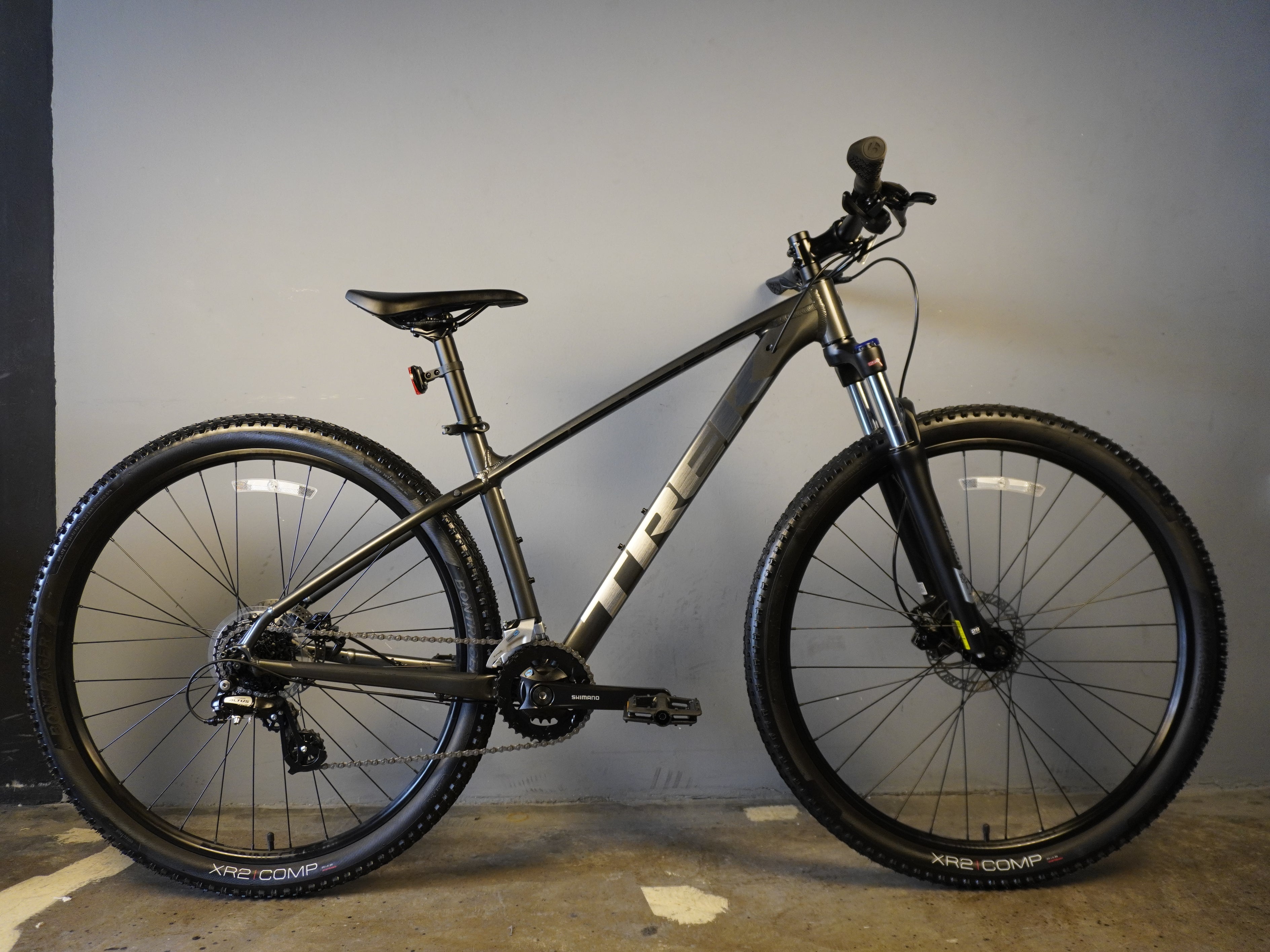 Trek Marlin 5 Gen 2 Mountain Bike