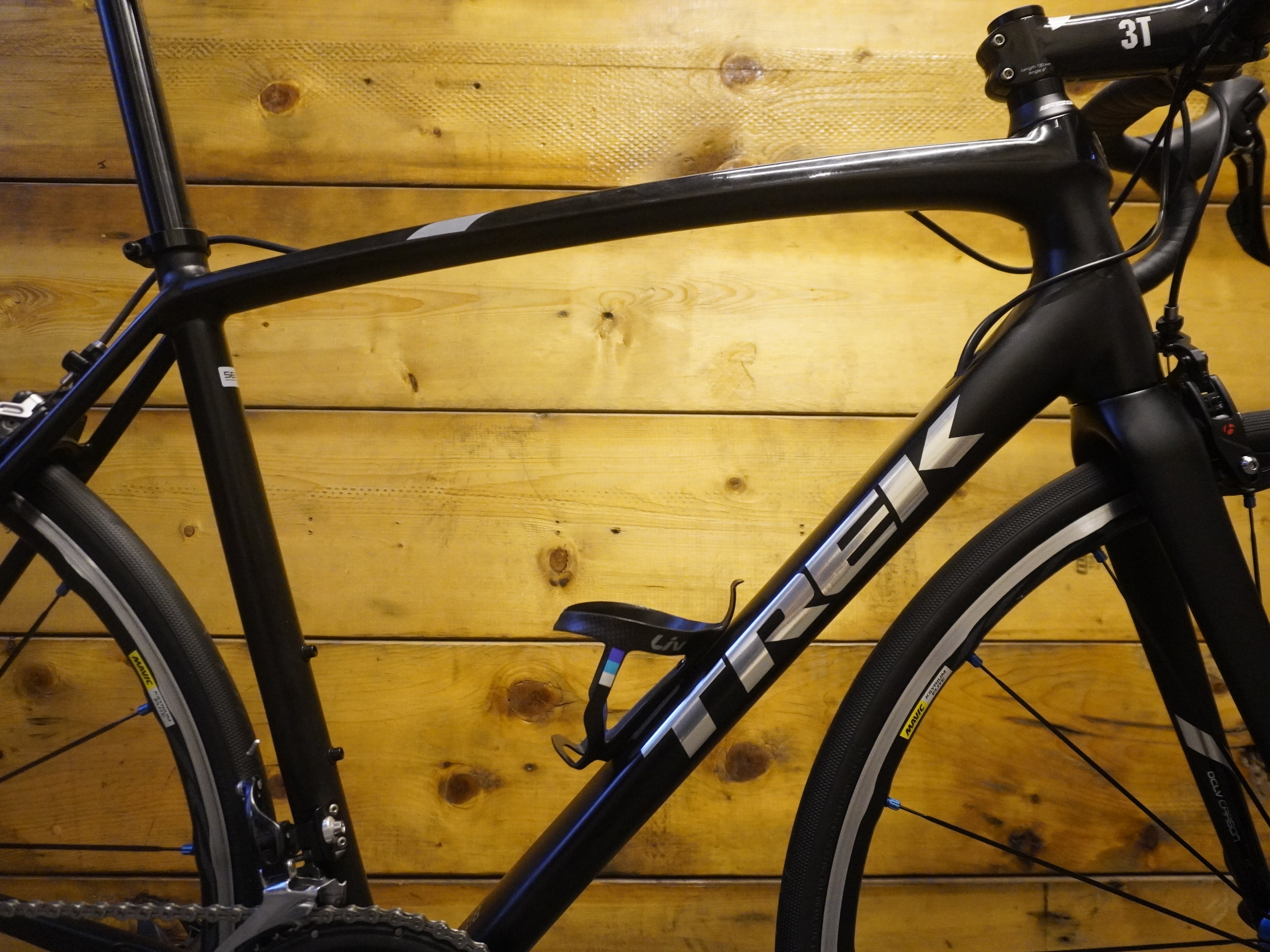 RENT Trek Emonda ALR Road Bike