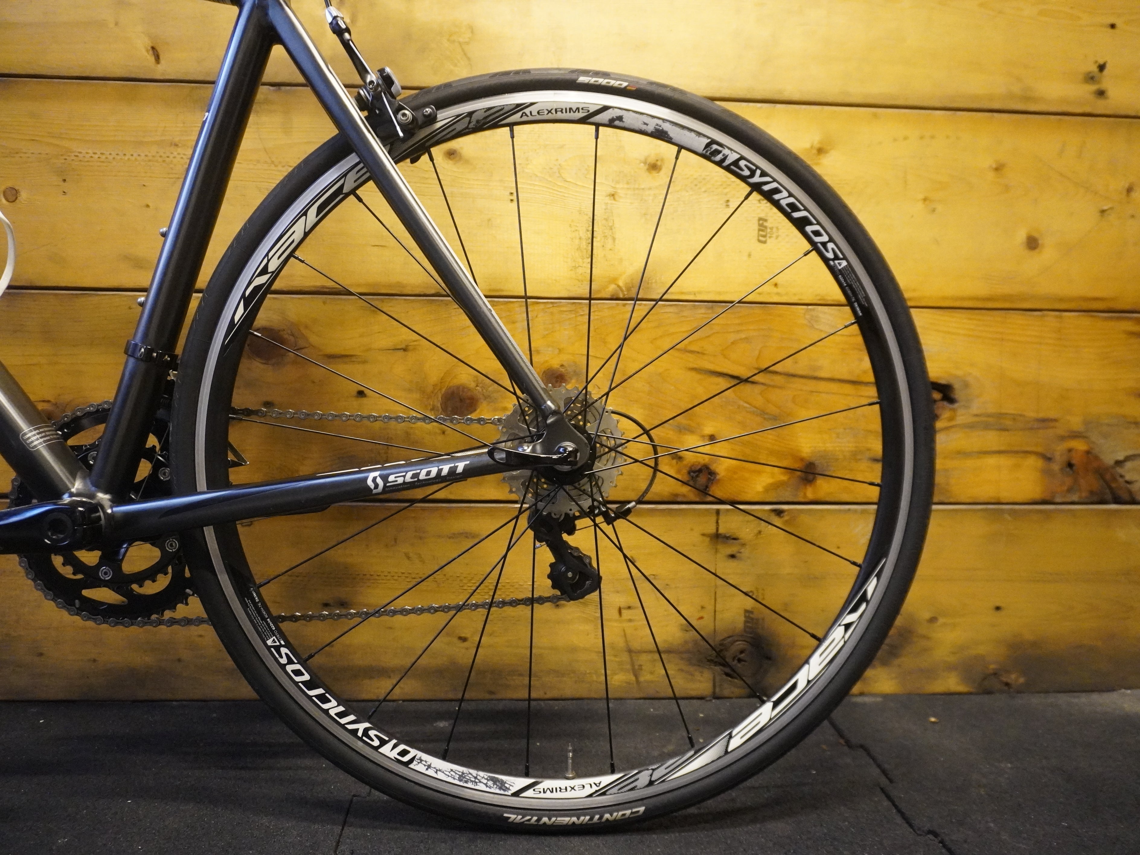 RENT Scott Speedster 20 Road Bike