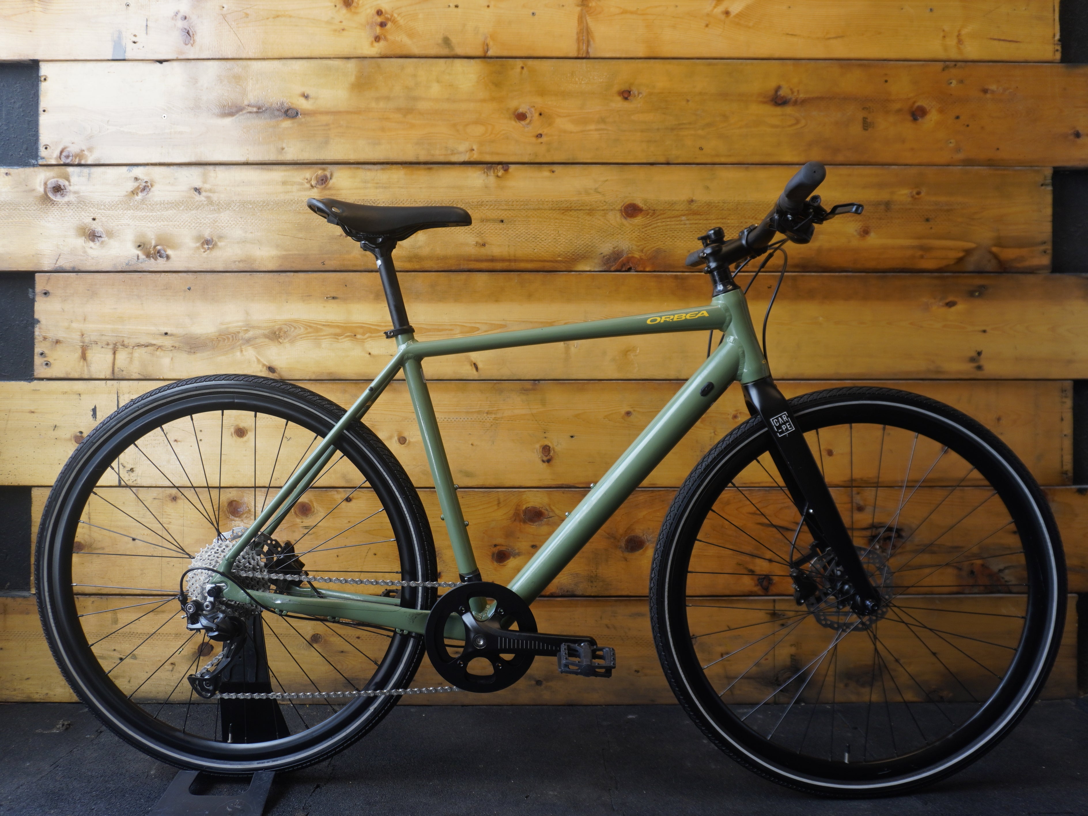 RENT Orbea Carpe Hybrid Bike