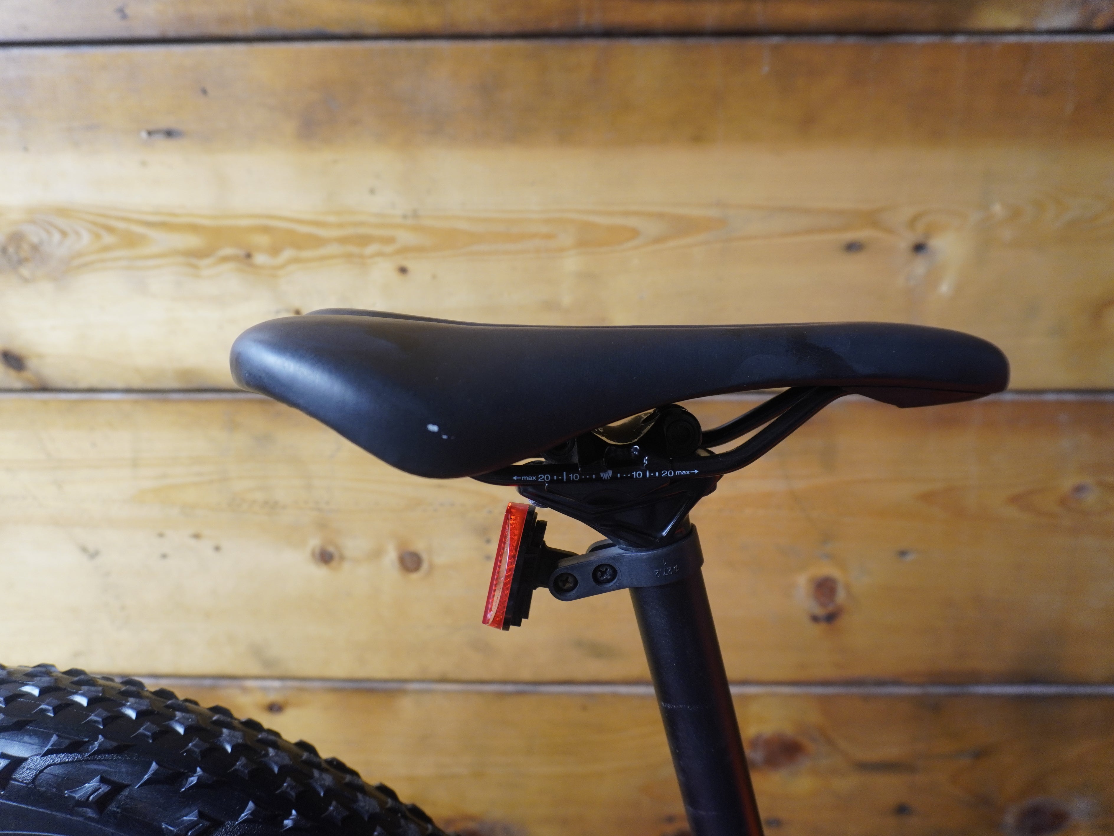 RENT Trek Roscoe 24 kids Bike