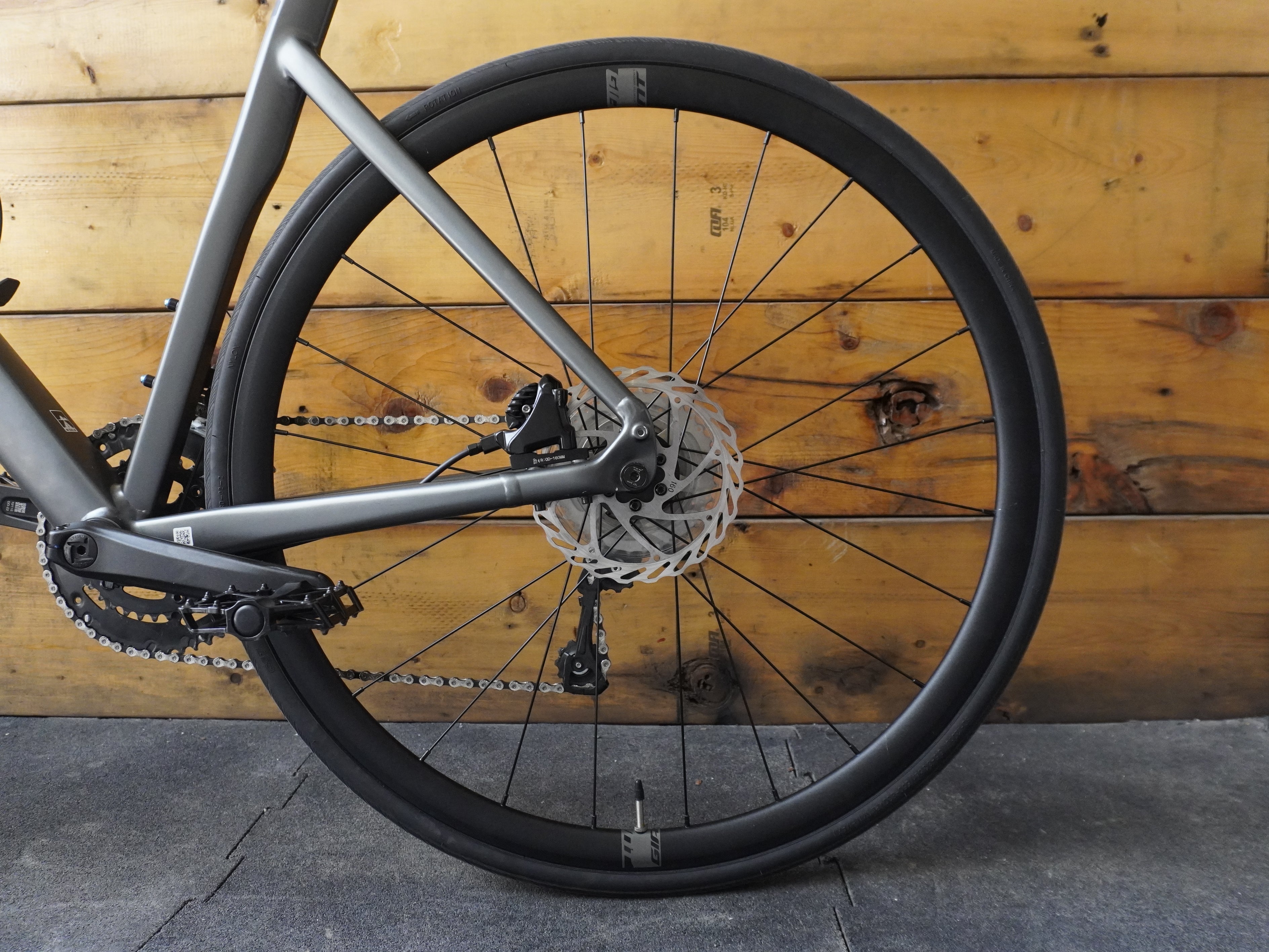 RENT Giant PCR-LTD 2 Road Bike
