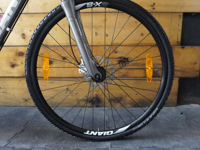 RENT Giant Roam XR 2 Hybrid Bike