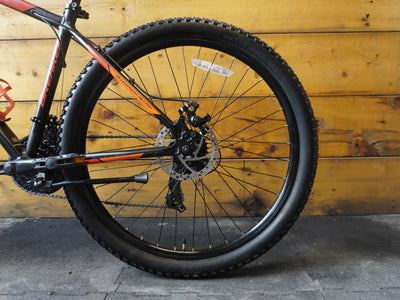 Schwinn Breaker 27.5 Mountain Bike