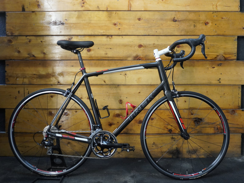 RENT Trek Madone 2.3 Road Bike