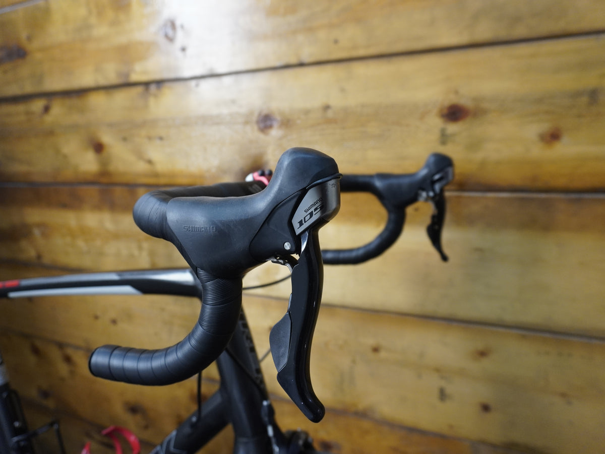Trek Madone 2.3 Road Bike