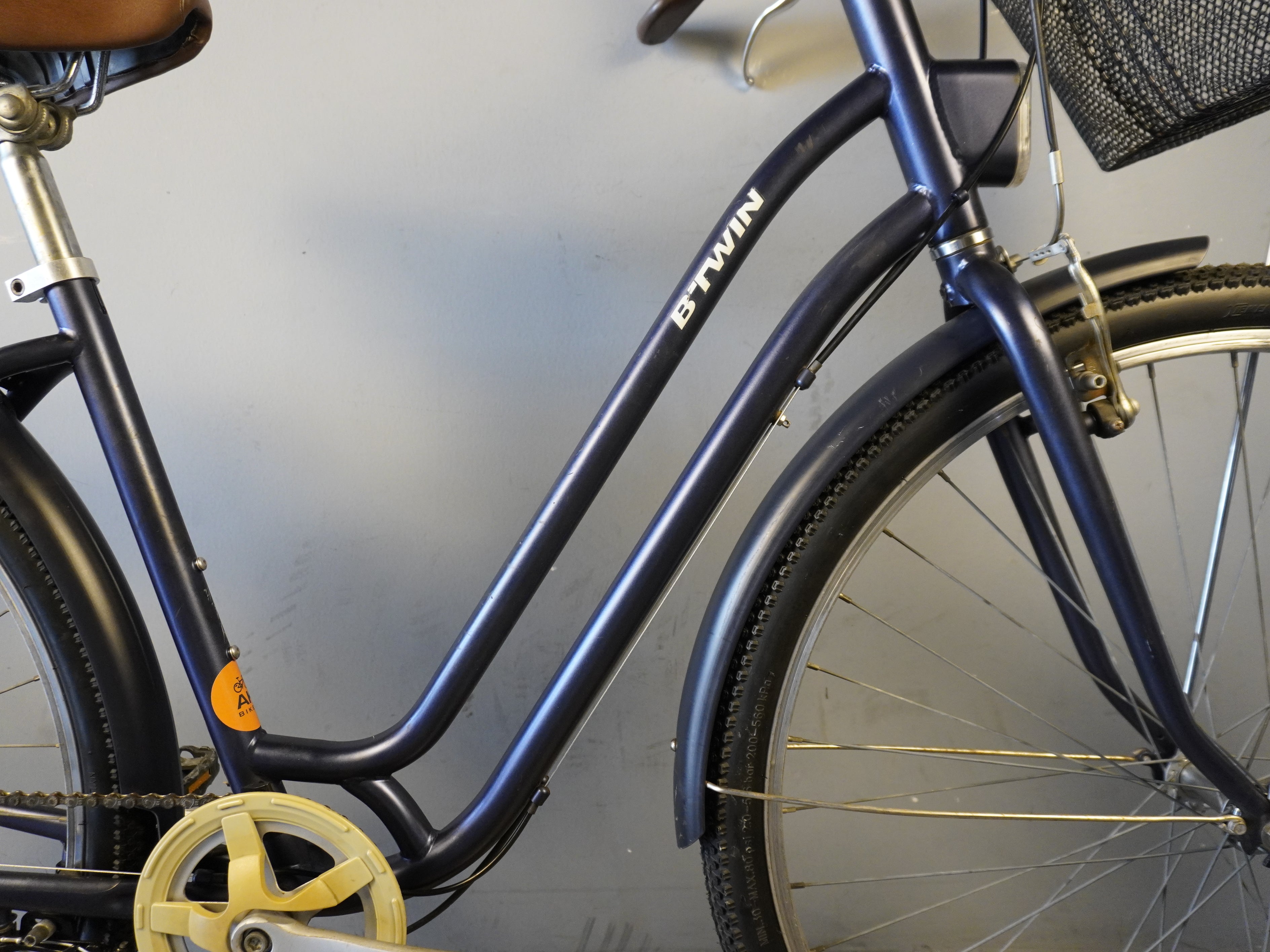 B'twin Elops 120 Cruiser Bike