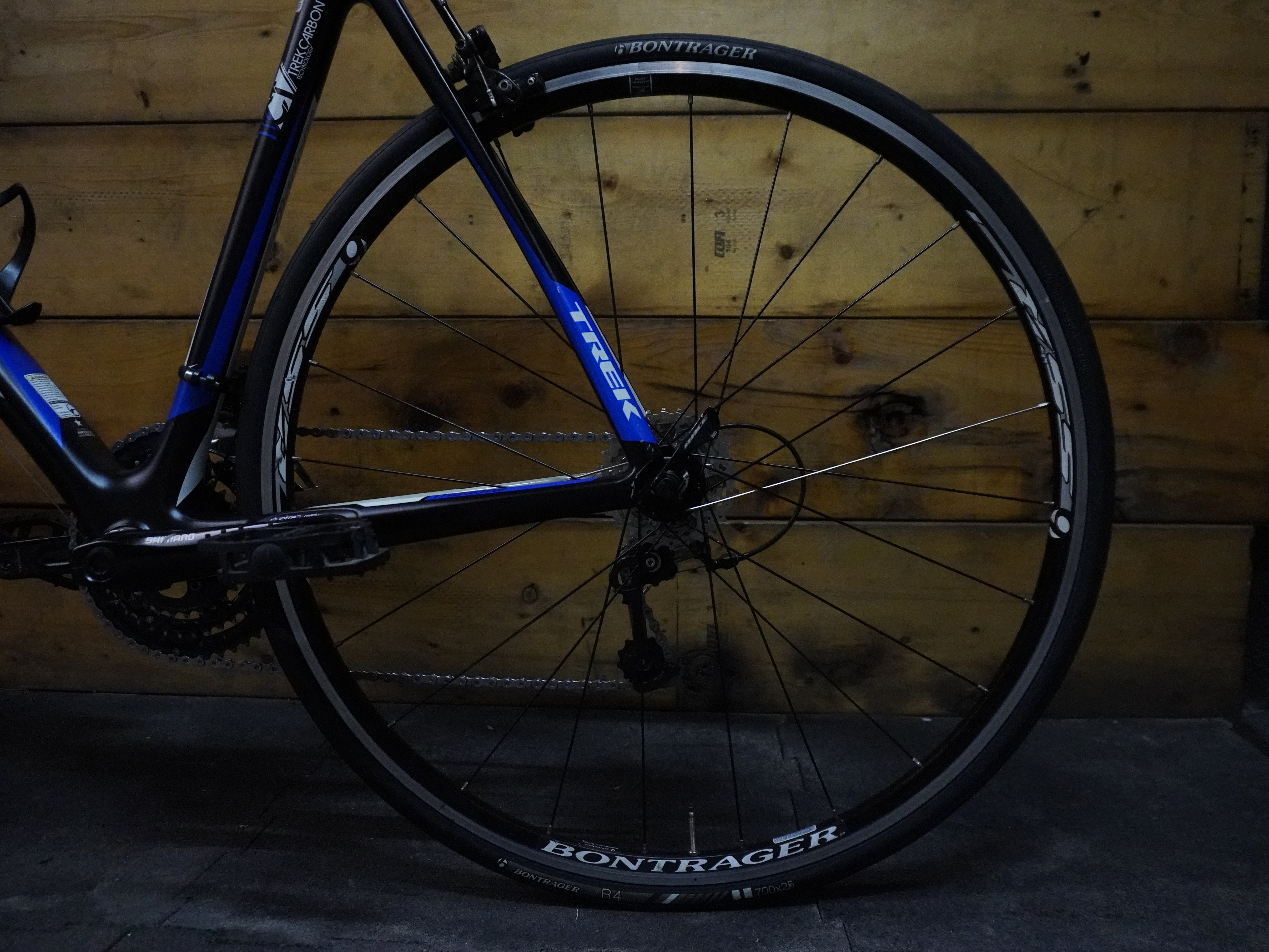 RENT Trek Madone 4.5 Road Bike