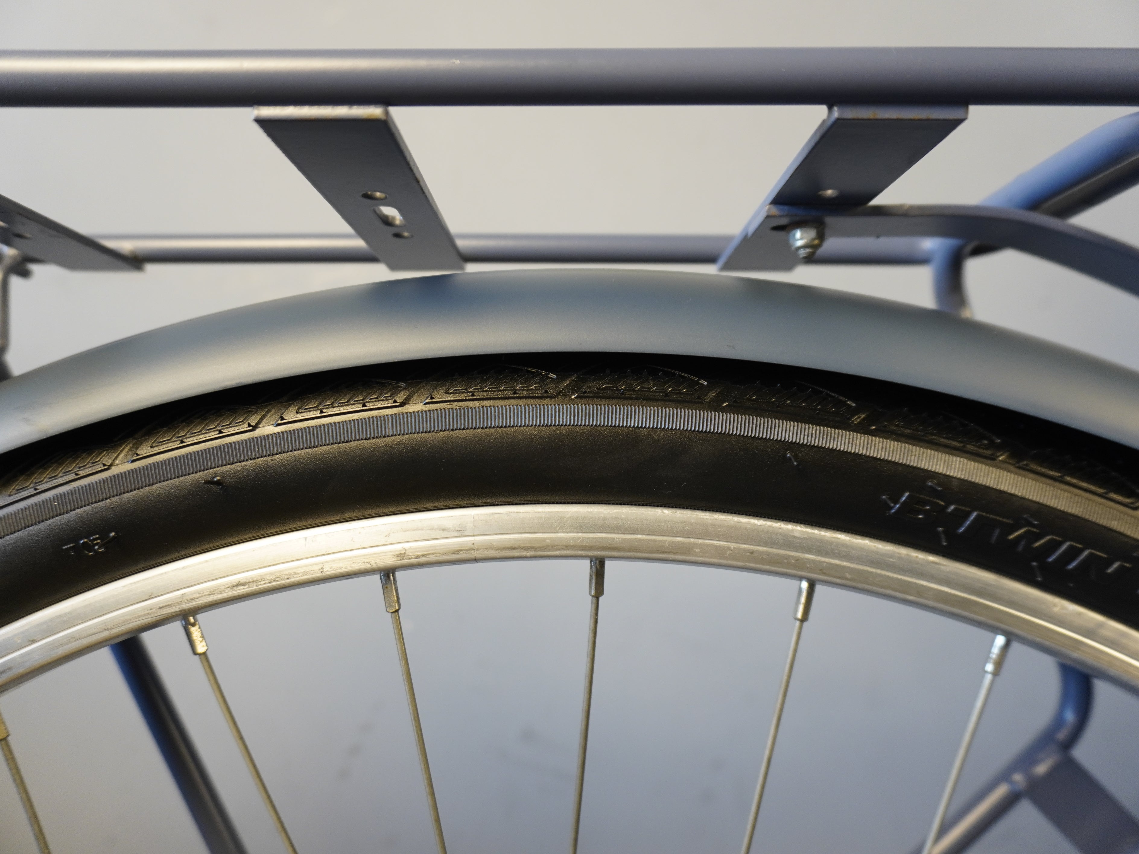 RENT B'twin Elops 120 Cruiser Bike