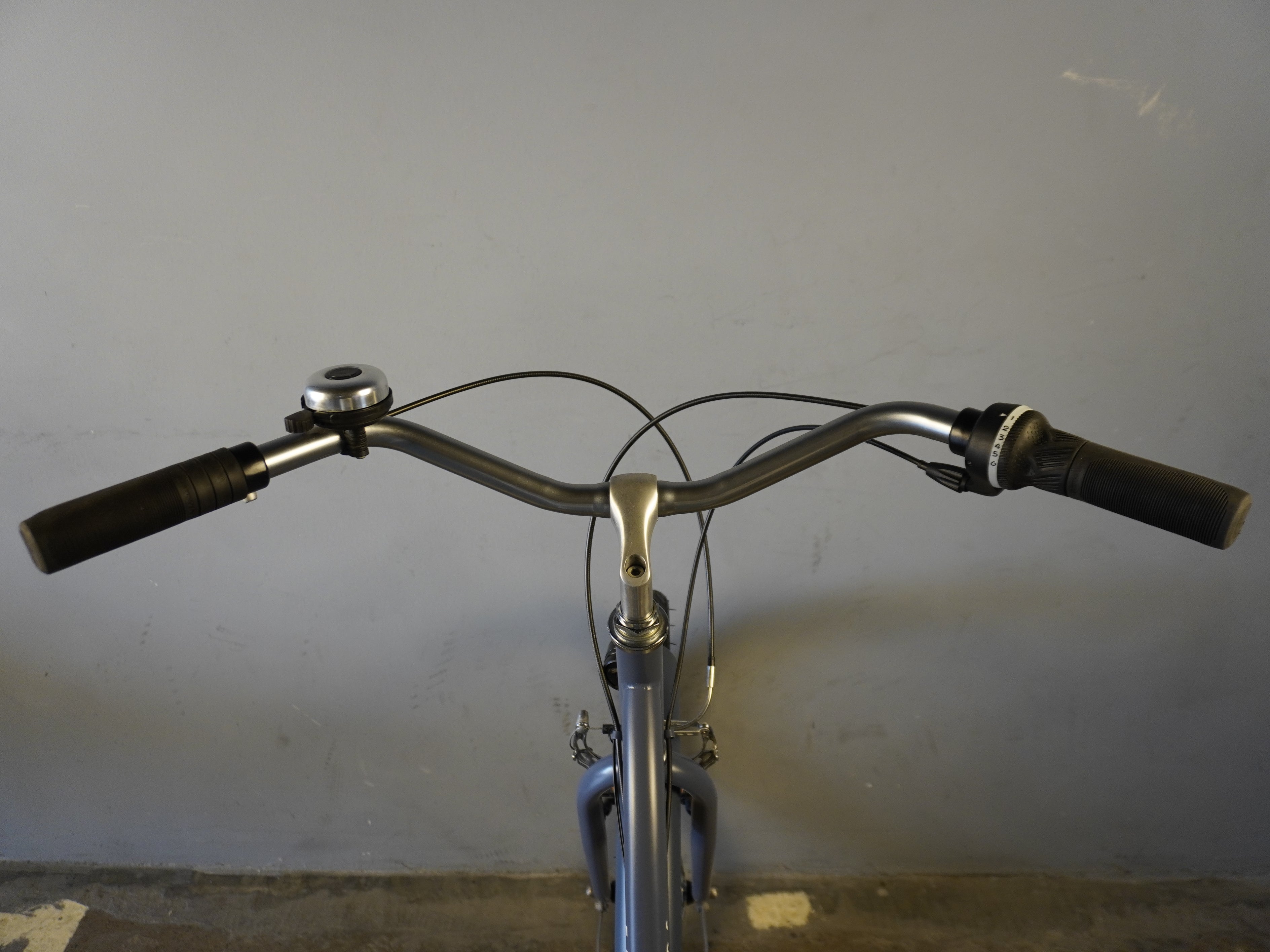 RENT B'twin Elops 120 Cruiser Bike