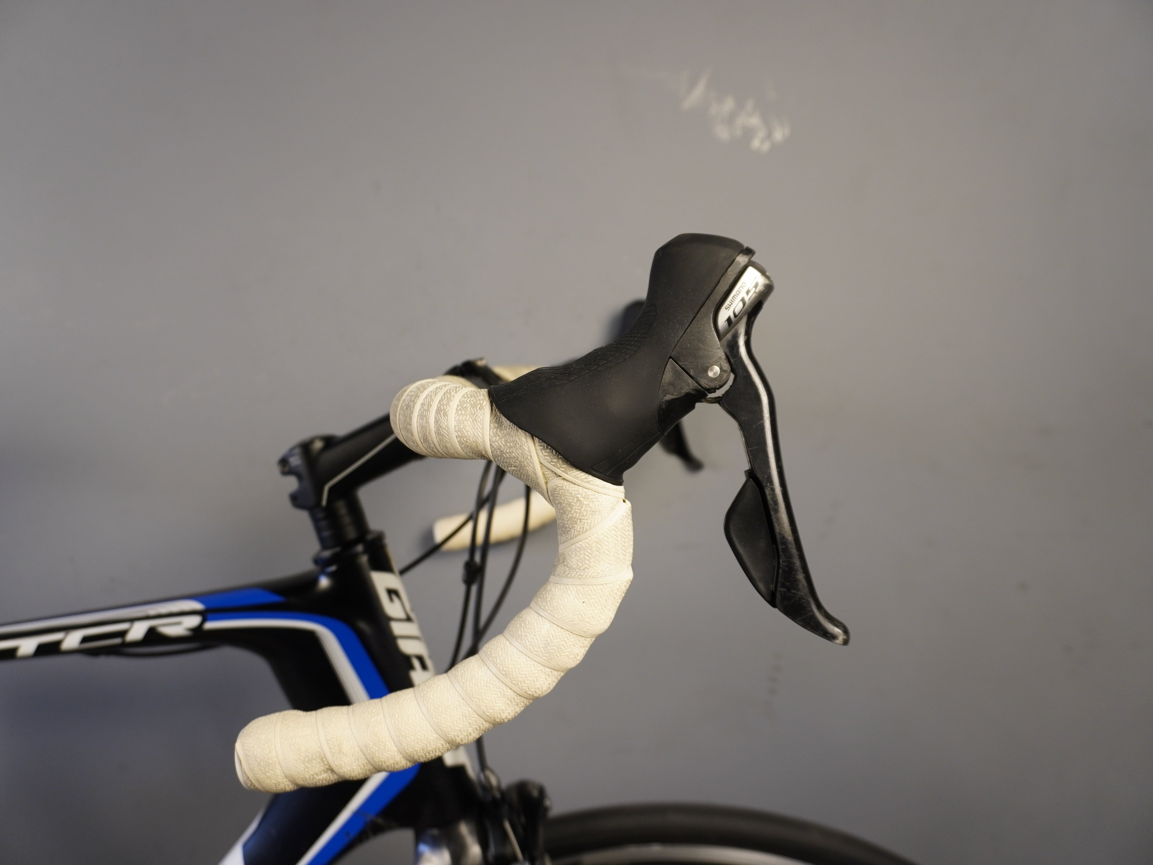 Giant TCR 2 Road Bike