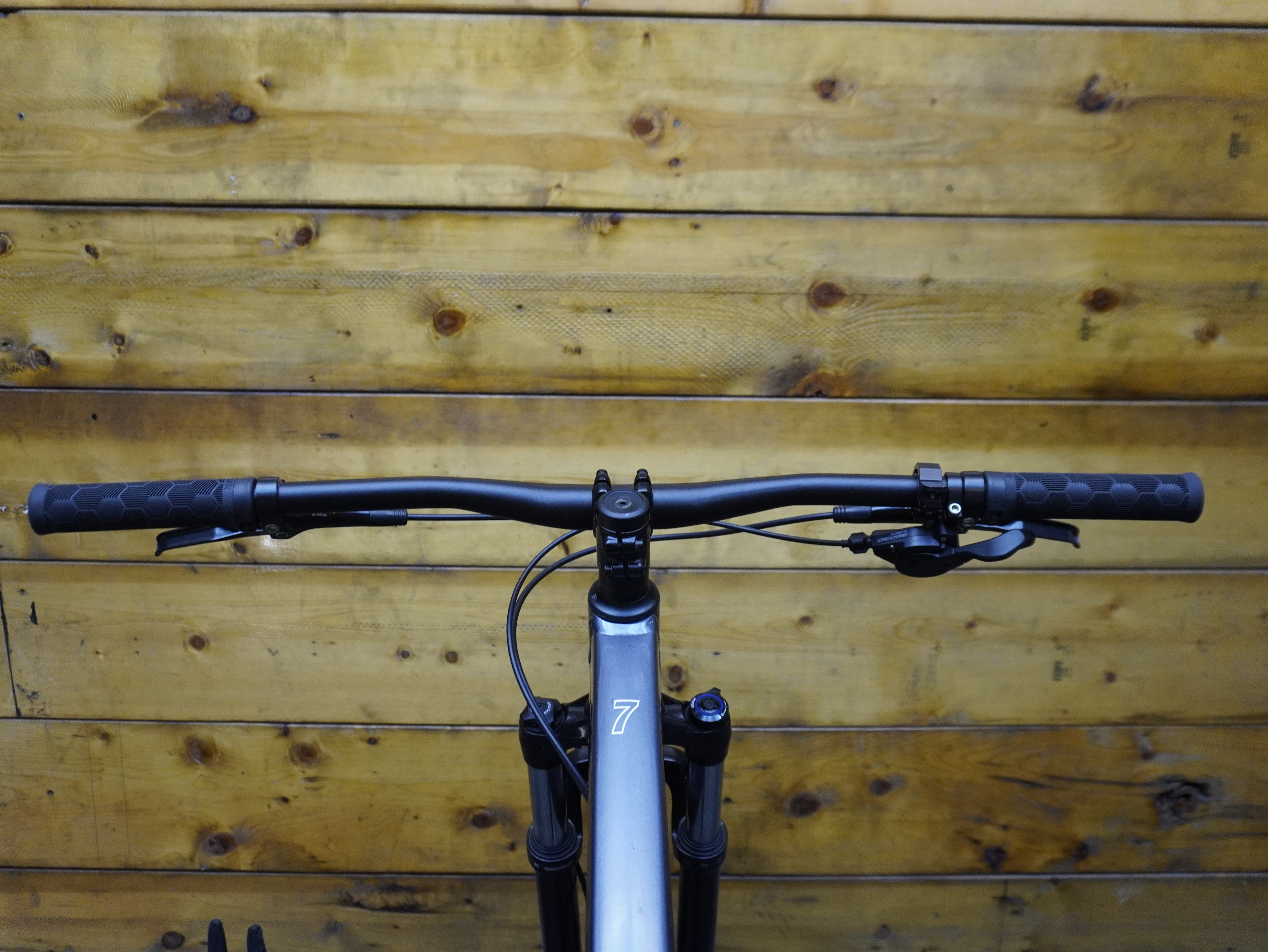 RENT Trek Marlin 7 Mountain Bike