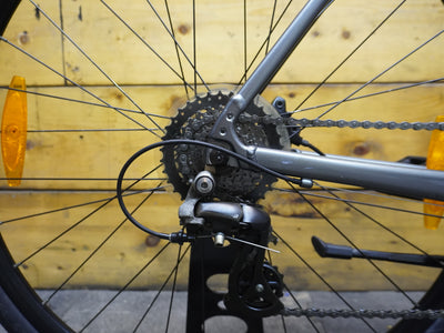 Giant Escape 2 Hybrid Bike